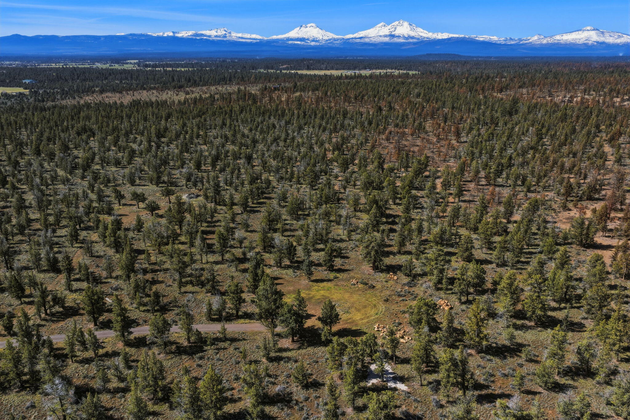 Sisters, Oregon, 97759, United States, 3 Bedrooms Bedrooms, ,3 BathroomsBathrooms,Residential,Active,2043417