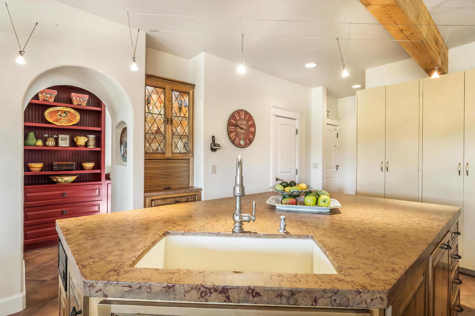 Bend, Oregon, 97707, United States, 5 Bedrooms Bedrooms, ,5 BathroomsBathrooms,Residential,Active,2044562