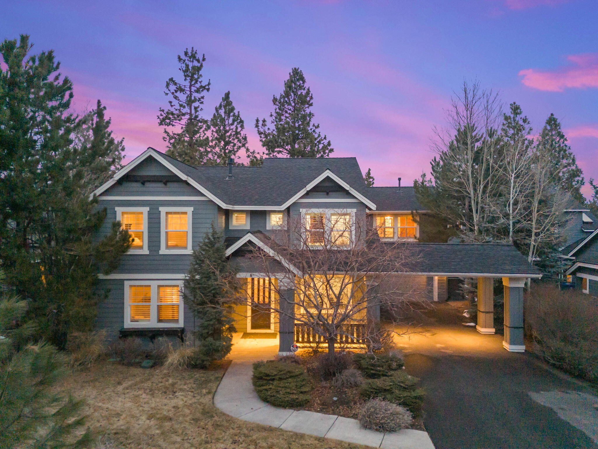 Bend, Oregon, 97702, United States, 4 Bedrooms Bedrooms, ,5 BathroomsBathrooms,Residential,Active,1726847