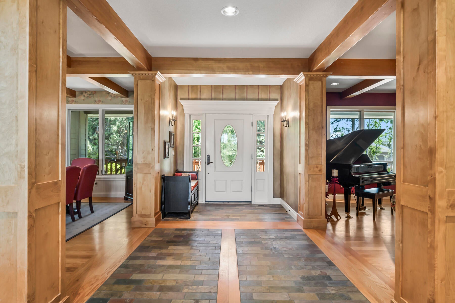 Bend, Oregon, 97702, United States, ,6 BathroomsBathrooms,Residential,Active,1726978