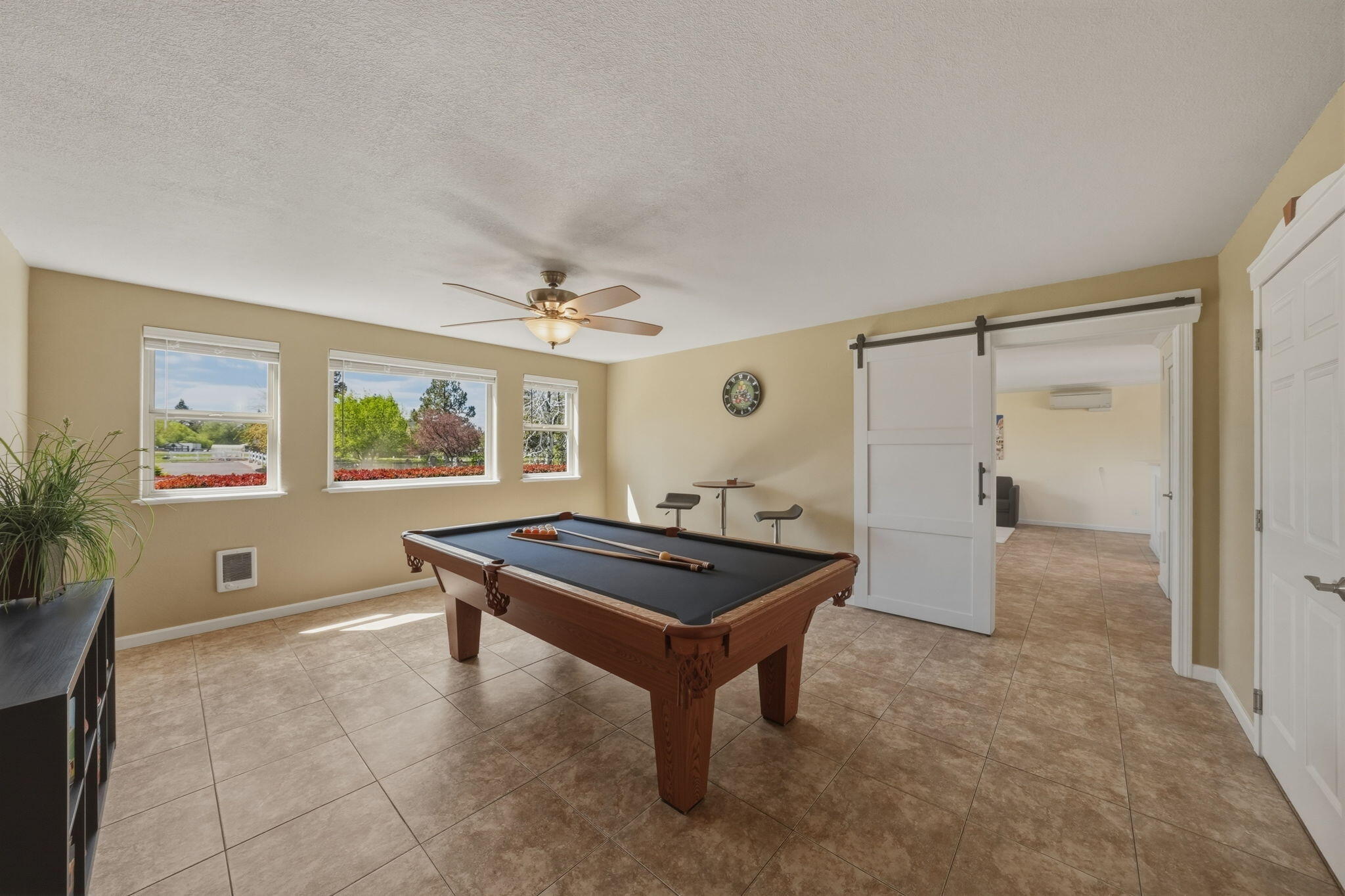 Bend, Oregon, 97702, United States, 3 Bedrooms Bedrooms, ,5 BathroomsBathrooms,Residential,Active,2045021