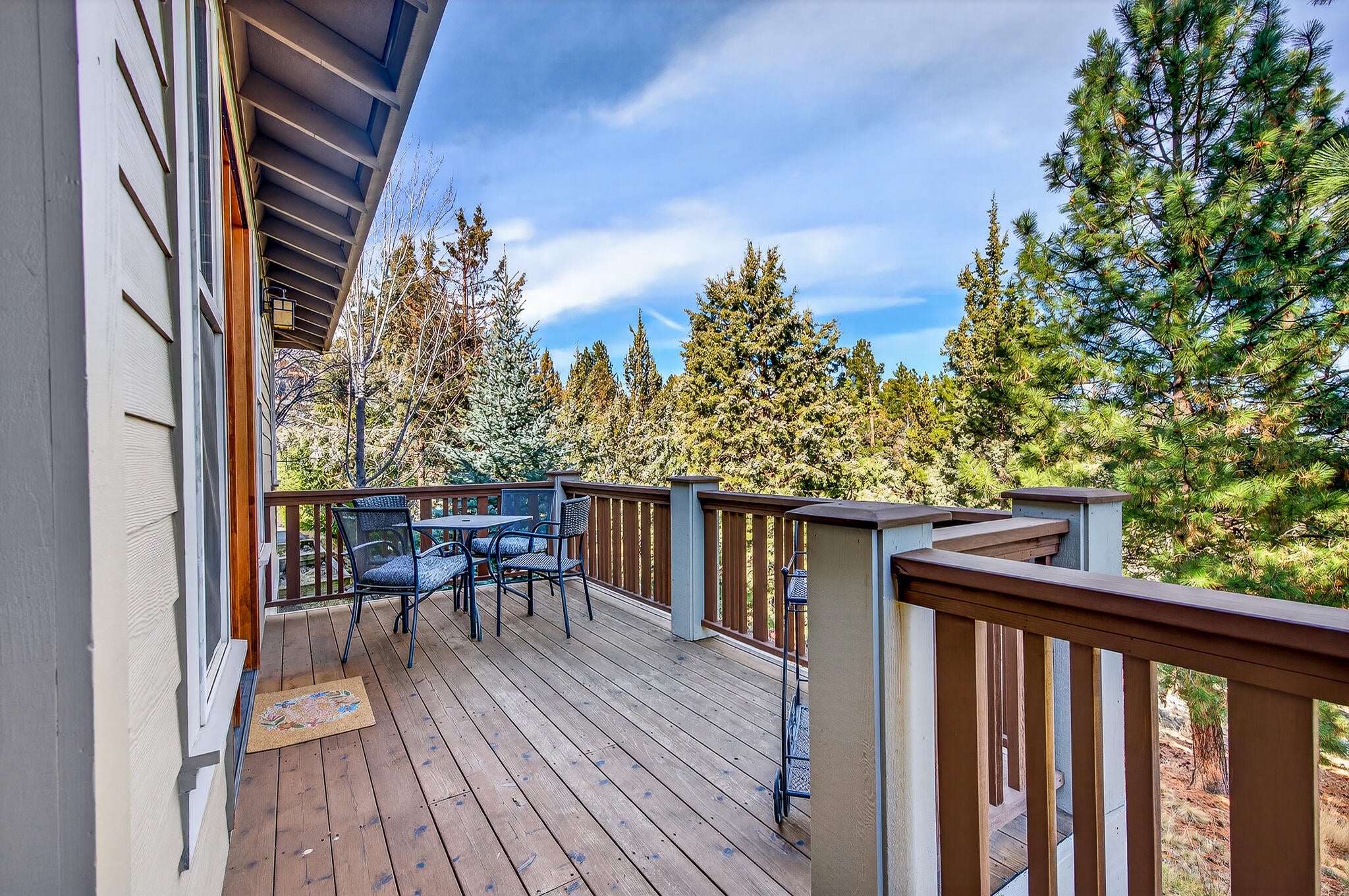 Bend, Oregon, 97703, United States, 3 Bedrooms Bedrooms, ,3 BathroomsBathrooms,Residential,Active,2017476