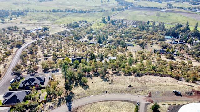 Eagle Point, Oregon, 97524, United States, 5 Bedrooms Bedrooms, ,5 BathroomsBathrooms,Residential,Active,1999924