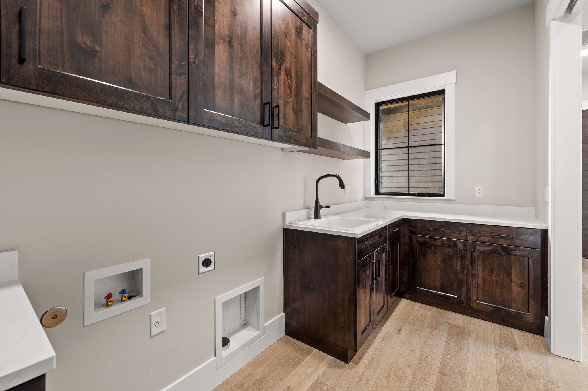 Powell Butte, Oregon, 97753, United States, 3 Bedrooms Bedrooms, ,3 BathroomsBathrooms,Residential,Active,1742297