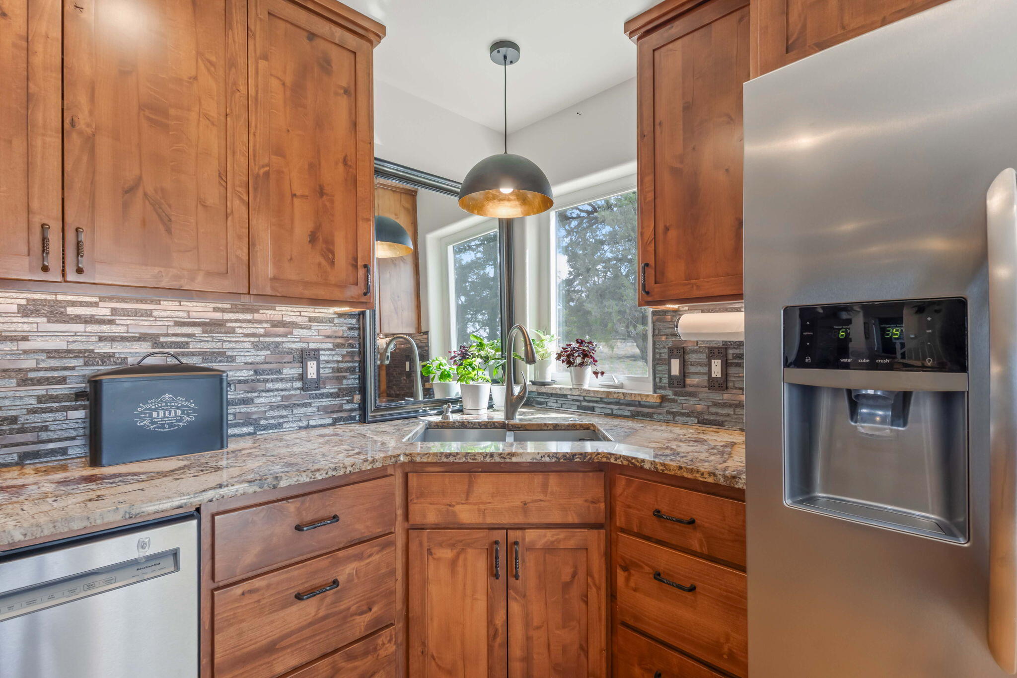 Powell Butte, Oregon, 97753, United States, 3 Bedrooms Bedrooms, ,3 BathroomsBathrooms,Residential,Active,1756913