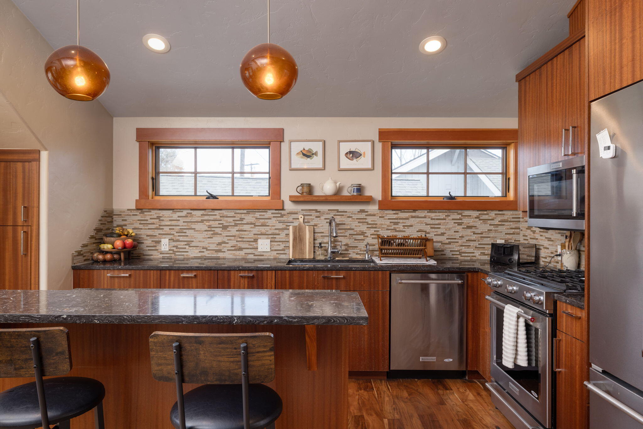 Bend, Oregon, 97703, United States, 4 Bedrooms Bedrooms, ,4 BathroomsBathrooms,Residential,Active,1996273