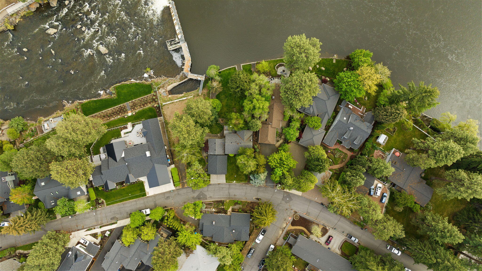 Bend, Oregon, 97703, United States, 3 Bedrooms Bedrooms, ,2 BathroomsBathrooms,Residential,Active,1904740