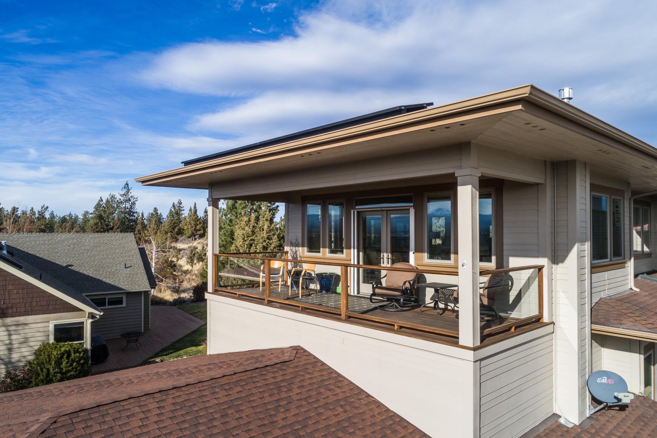 Bend, Oregon, 97702, United States, 3 Bedrooms Bedrooms, ,4 BathroomsBathrooms,Residential,Active,1929788