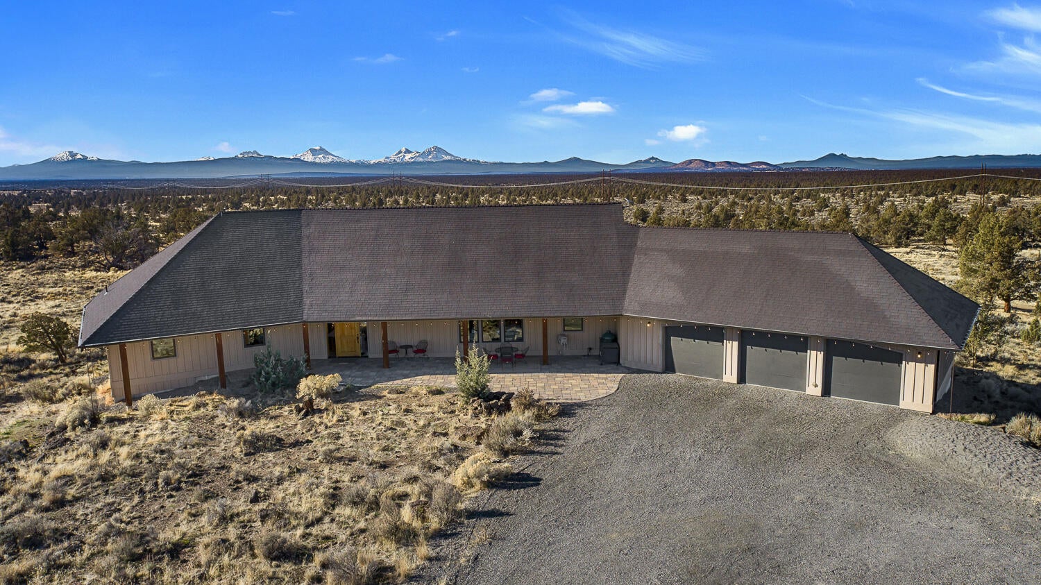 Powell Butte, Oregon, 97753, United States, 3 Bedrooms Bedrooms, ,4 BathroomsBathrooms,Residential,Active,2001062