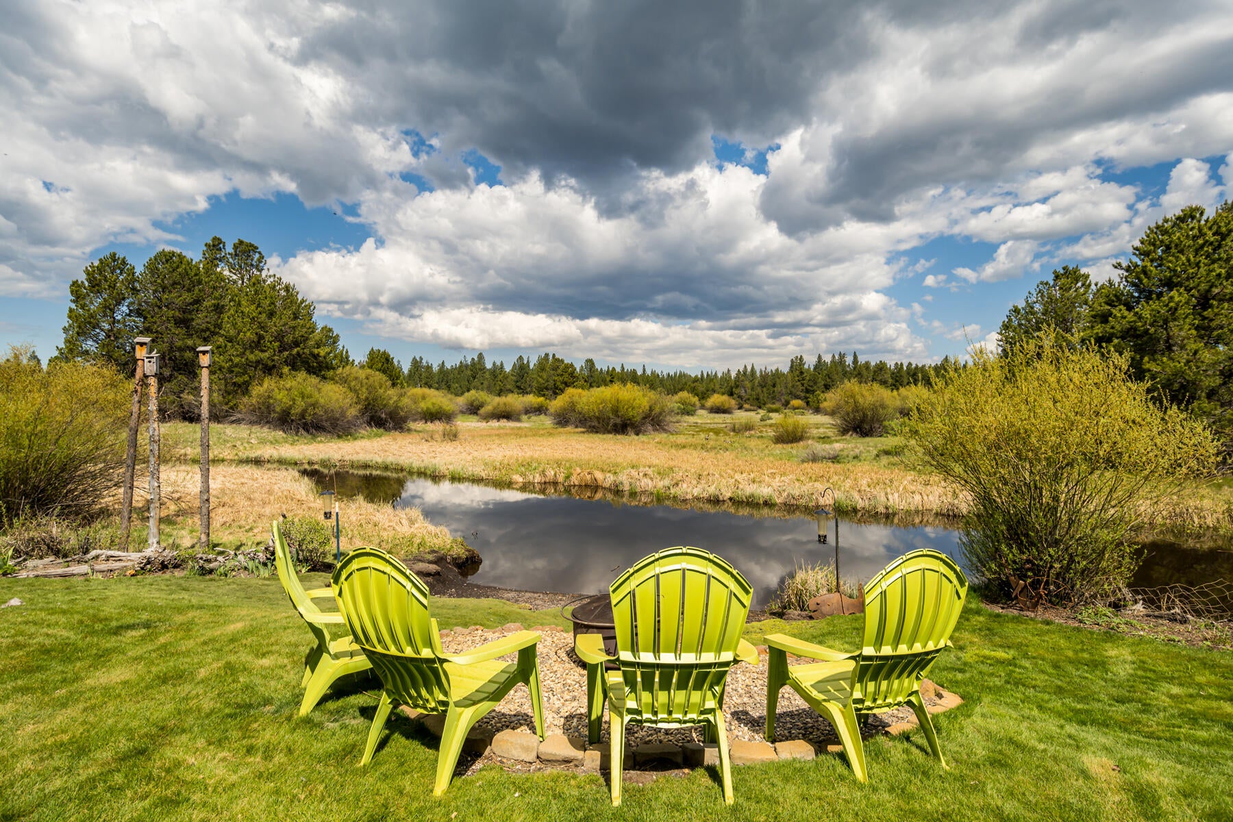 Bend, Oregon, 97707, United States, 5 Bedrooms Bedrooms, ,5 BathroomsBathrooms,Residential,Active,2044562