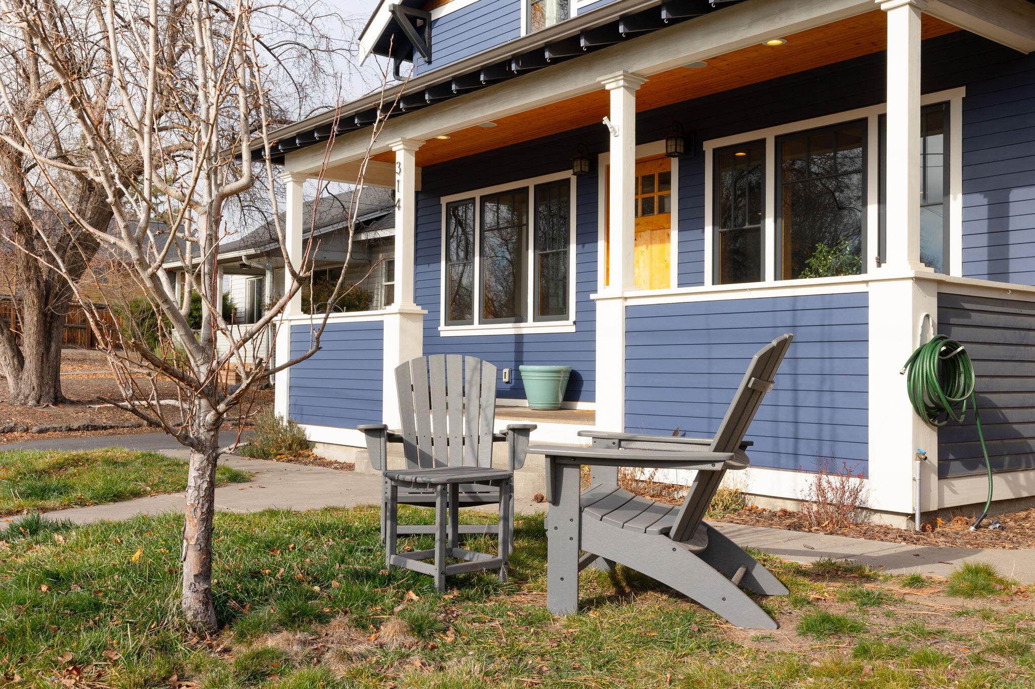 Bend, Oregon, 97703, United States, 4 Bedrooms Bedrooms, ,4 BathroomsBathrooms,Residential,Active,1996273