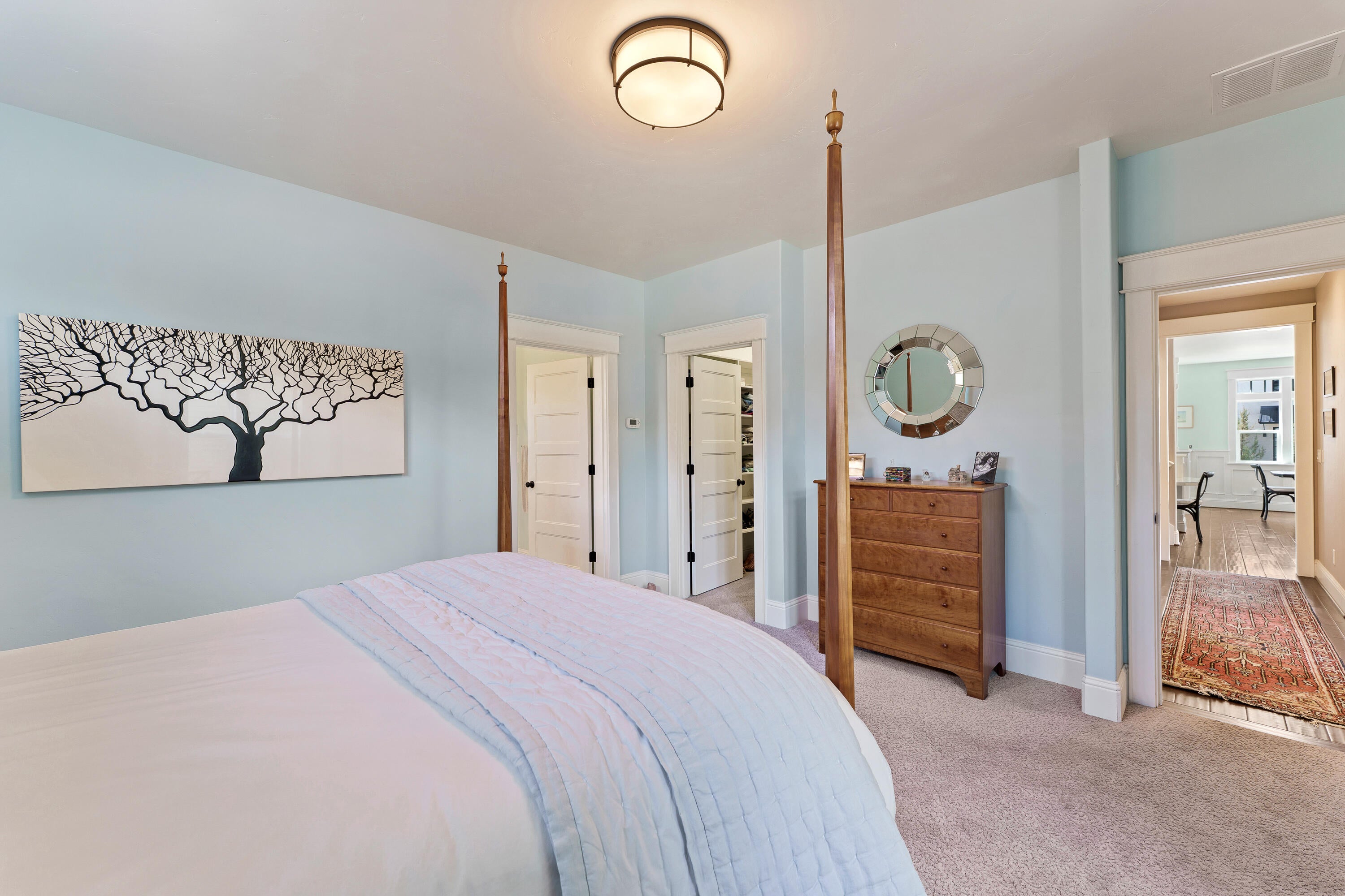 Bend, Oregon, 97703, United States, 4 Bedrooms Bedrooms, ,3 BathroomsBathrooms,Residential,Active,1764459