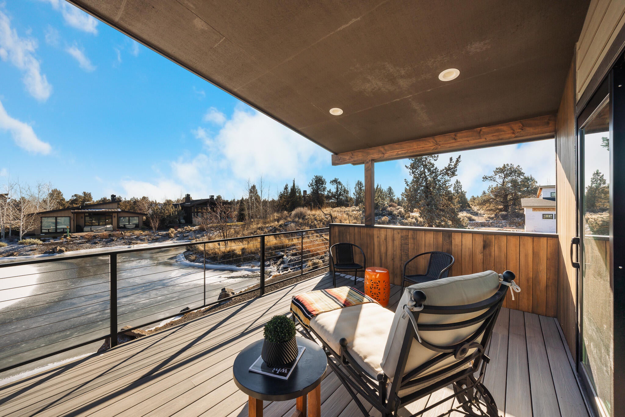 Bend, Oregon, 97701, United States, 3 Bedrooms Bedrooms, ,3 BathroomsBathrooms,Residential,Active,2015445