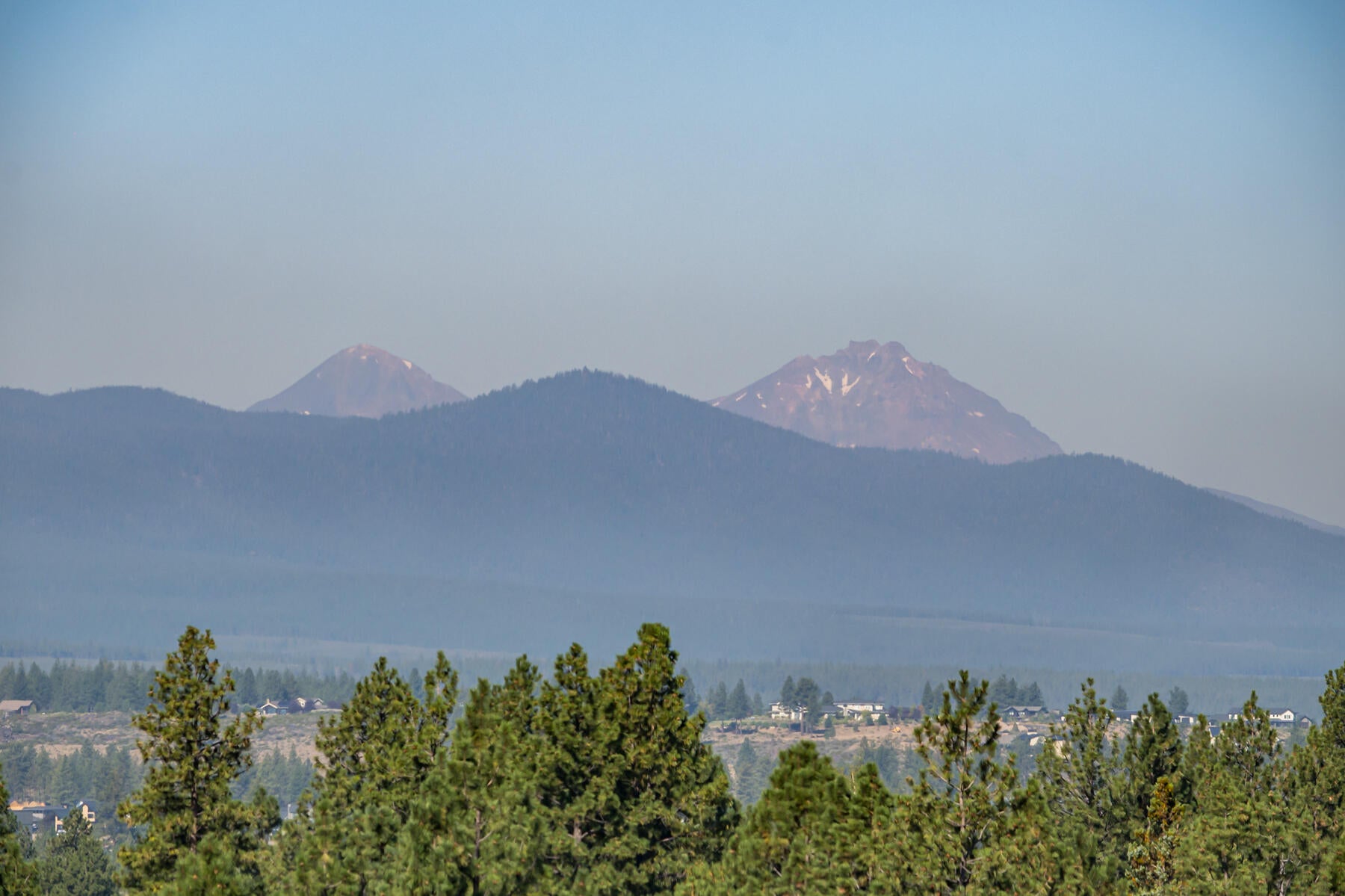 Bend, Oregon, 97702, United States, 3 Bedrooms Bedrooms, ,3 BathroomsBathrooms,Residential,Active,1936452