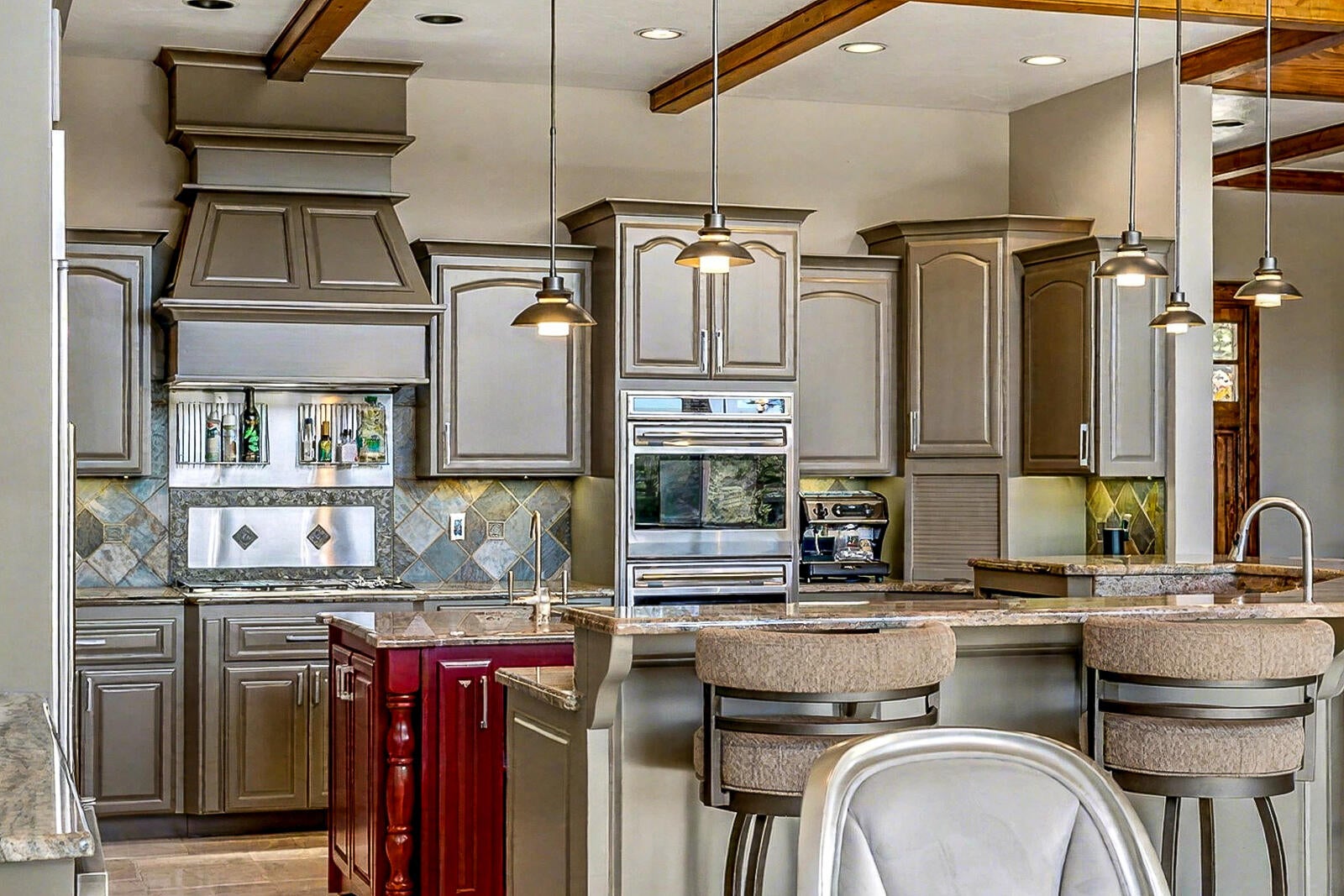 Bend, Oregon, 97703, United States, 4 Bedrooms Bedrooms, ,4 BathroomsBathrooms,Residential,Active,1990602