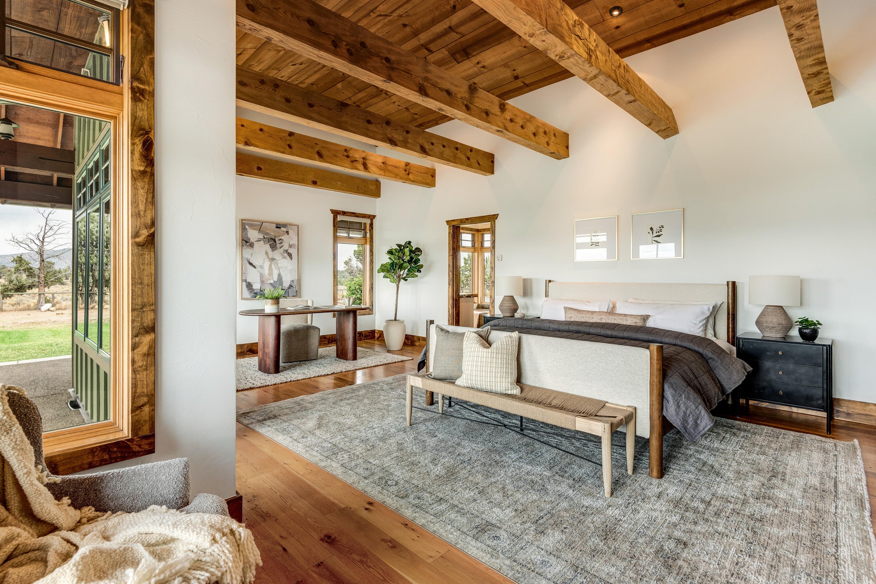 Bend, Oregon, 97703, United States, 3 Bedrooms Bedrooms, ,3 BathroomsBathrooms,Residential,Active,1953693