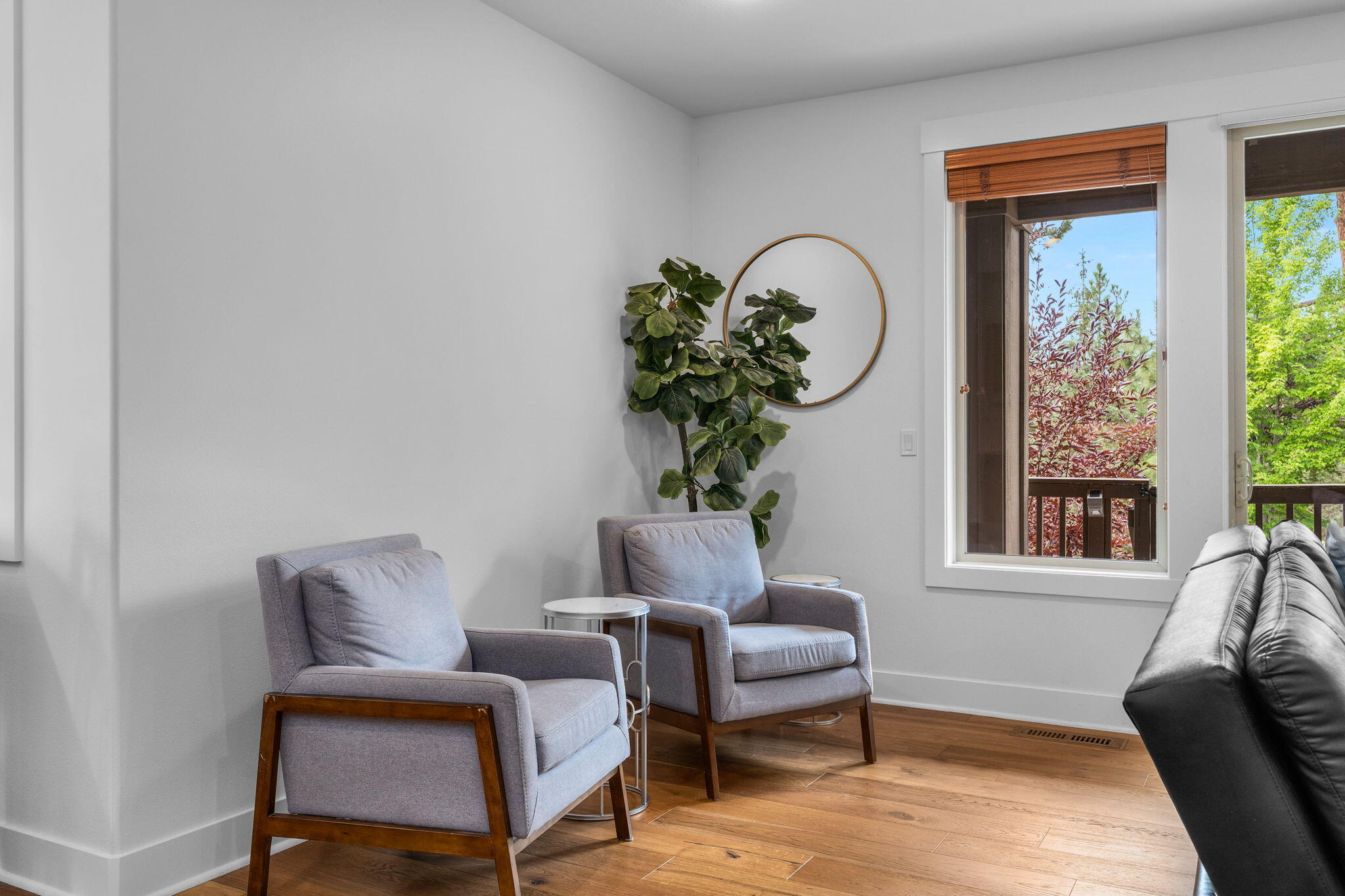 Bend, Oregon, 97702, United States, 4 Bedrooms Bedrooms, ,3 BathroomsBathrooms,Residential,Active,1913968