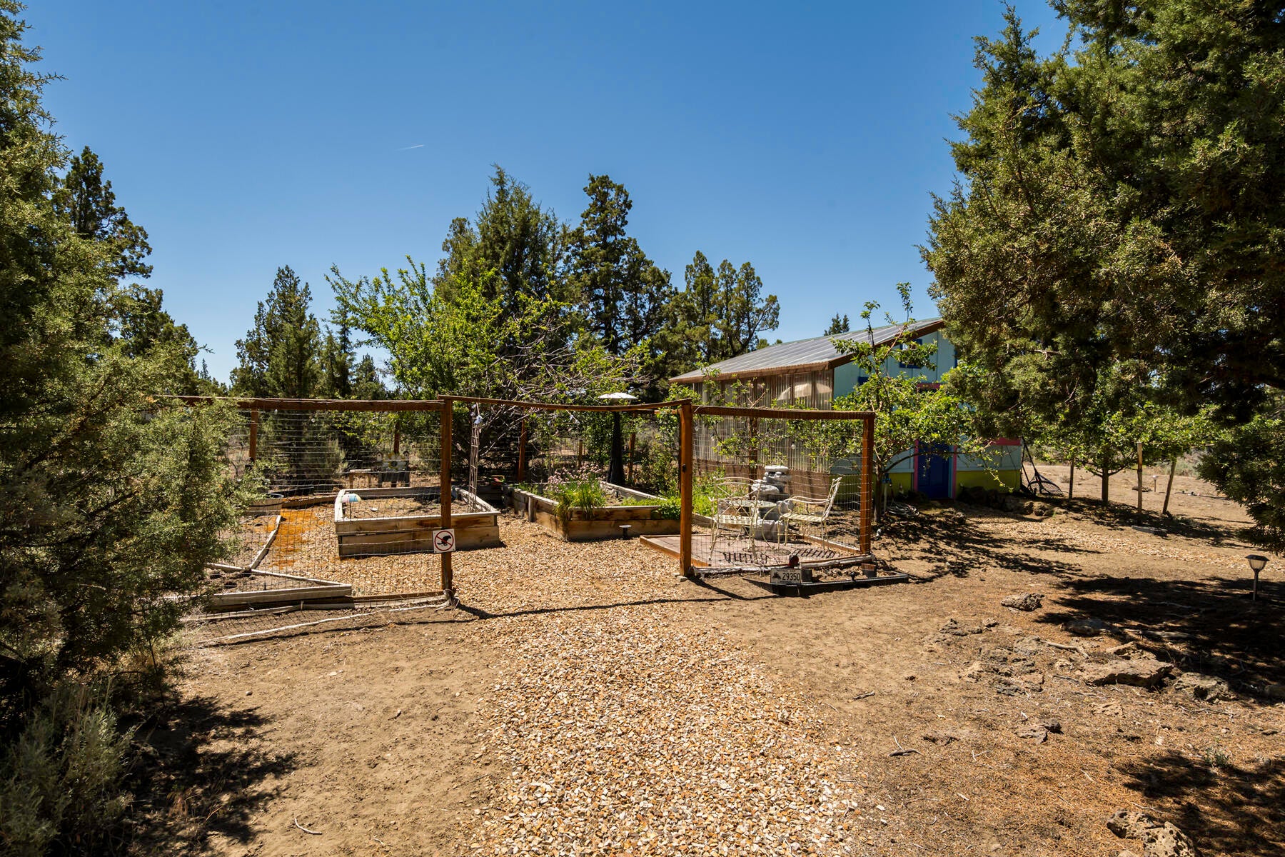 Bend, Oregon, 97702, United States, ,6 BathroomsBathrooms,Residential,Active,1726978