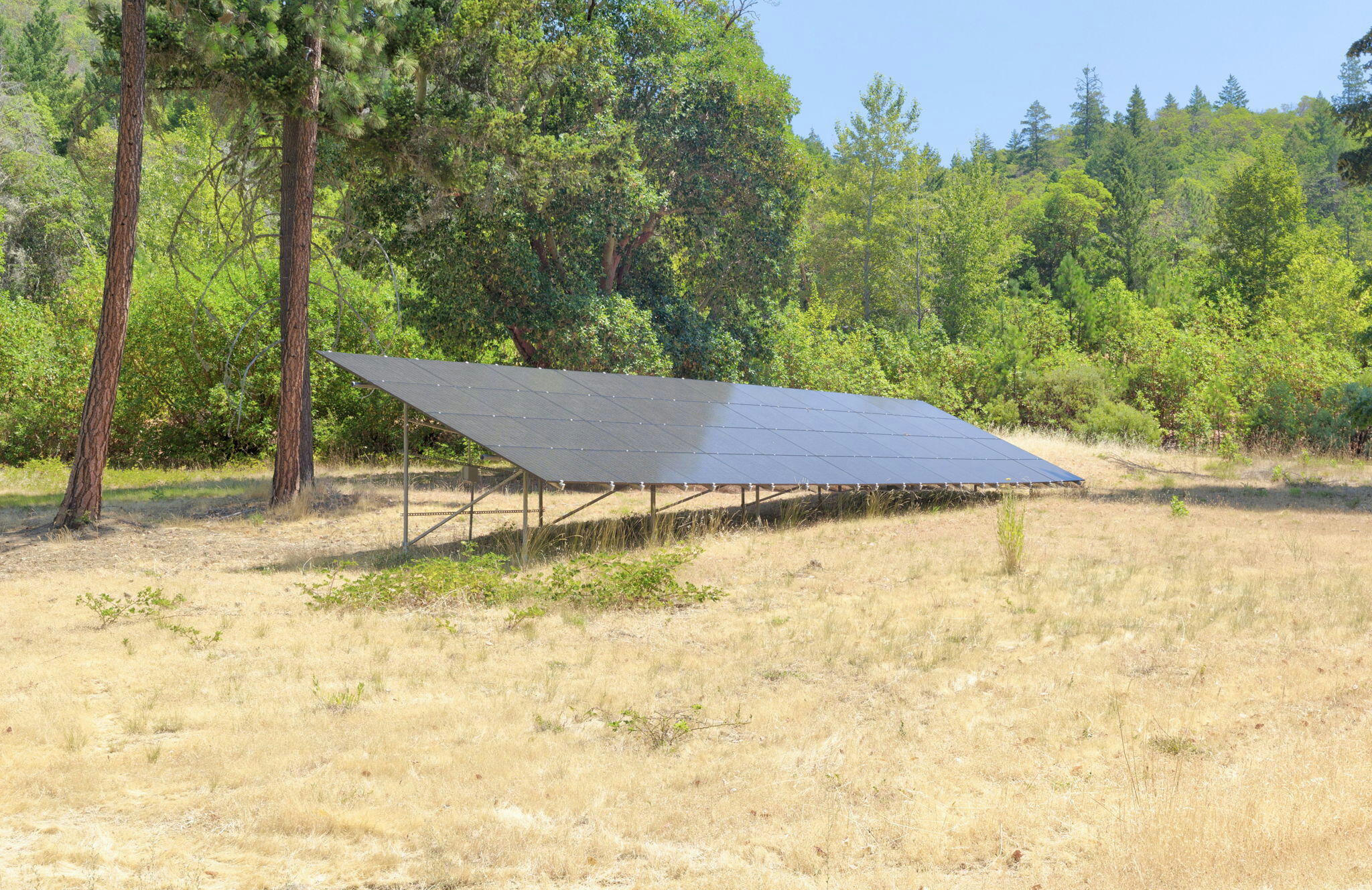 Grants Pass, Oregon, 97527, United States, ,6 BathroomsBathrooms,Residential,Active,1748769