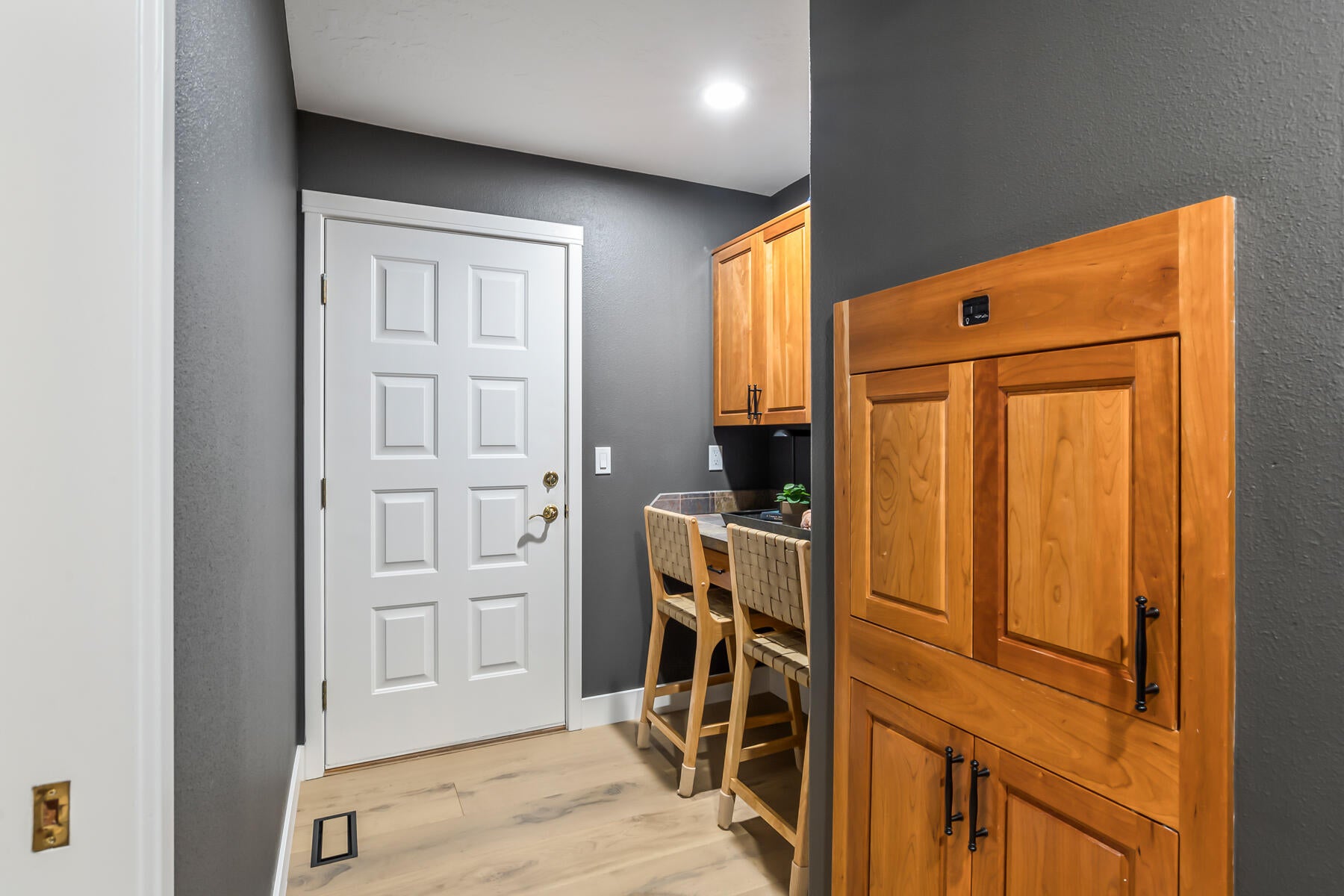 Bend, Oregon, 97703, United States, 5 Bedrooms Bedrooms, ,3 BathroomsBathrooms,Residential,Active,1972188