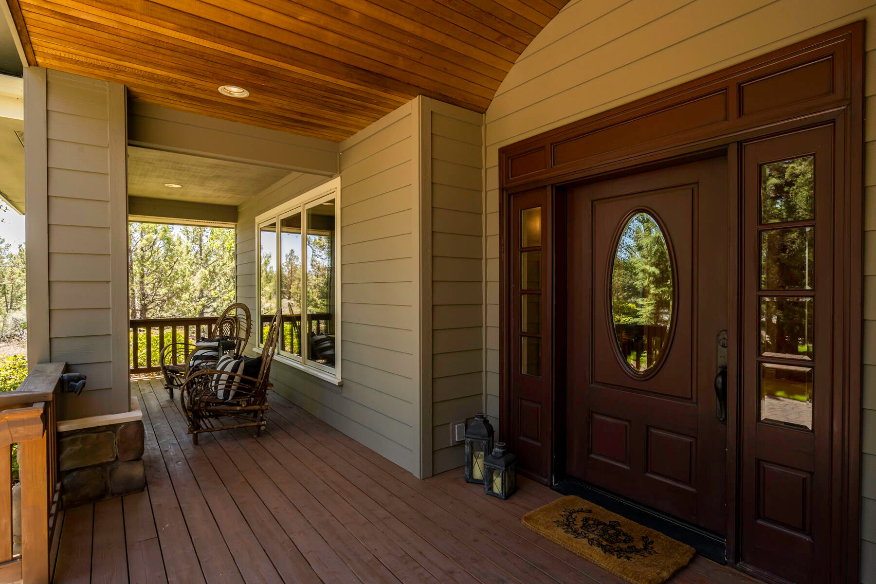 Bend, Oregon, 97702, United States, ,6 BathroomsBathrooms,Residential,Active,1726978