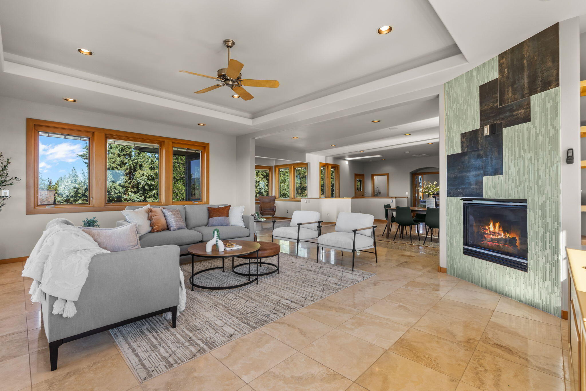 Bend, Oregon, 97702, United States, 3 Bedrooms Bedrooms, ,4 BathroomsBathrooms,Residential,Active,1929788