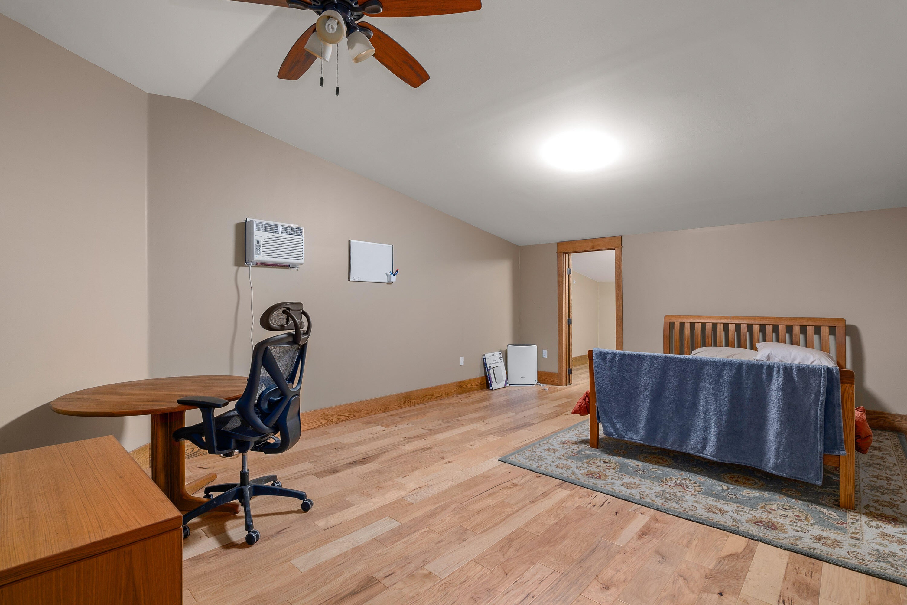 Bonanza, Oregon, 97623, United States, 3 Bedrooms Bedrooms, ,4 BathroomsBathrooms,Residential,Active,1876681