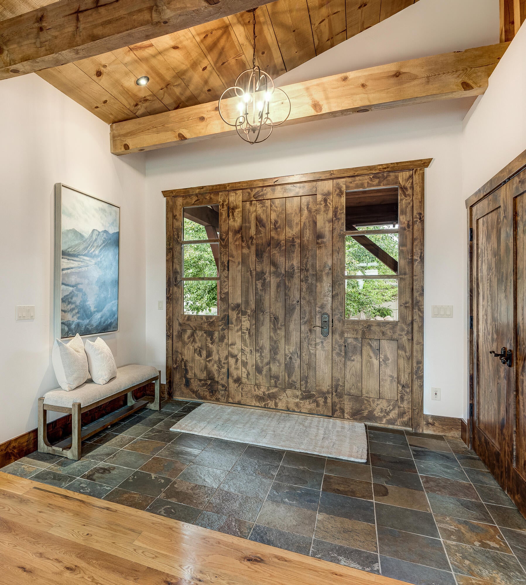 Bend, Oregon, 97703, United States, 3 Bedrooms Bedrooms, ,3 BathroomsBathrooms,Residential,Active,1953693