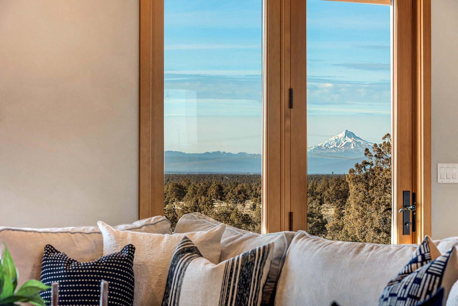 Powell Butte, Oregon, 97753, United States, 3 Bedrooms Bedrooms, ,4 BathroomsBathrooms,Residential,Active,2001062