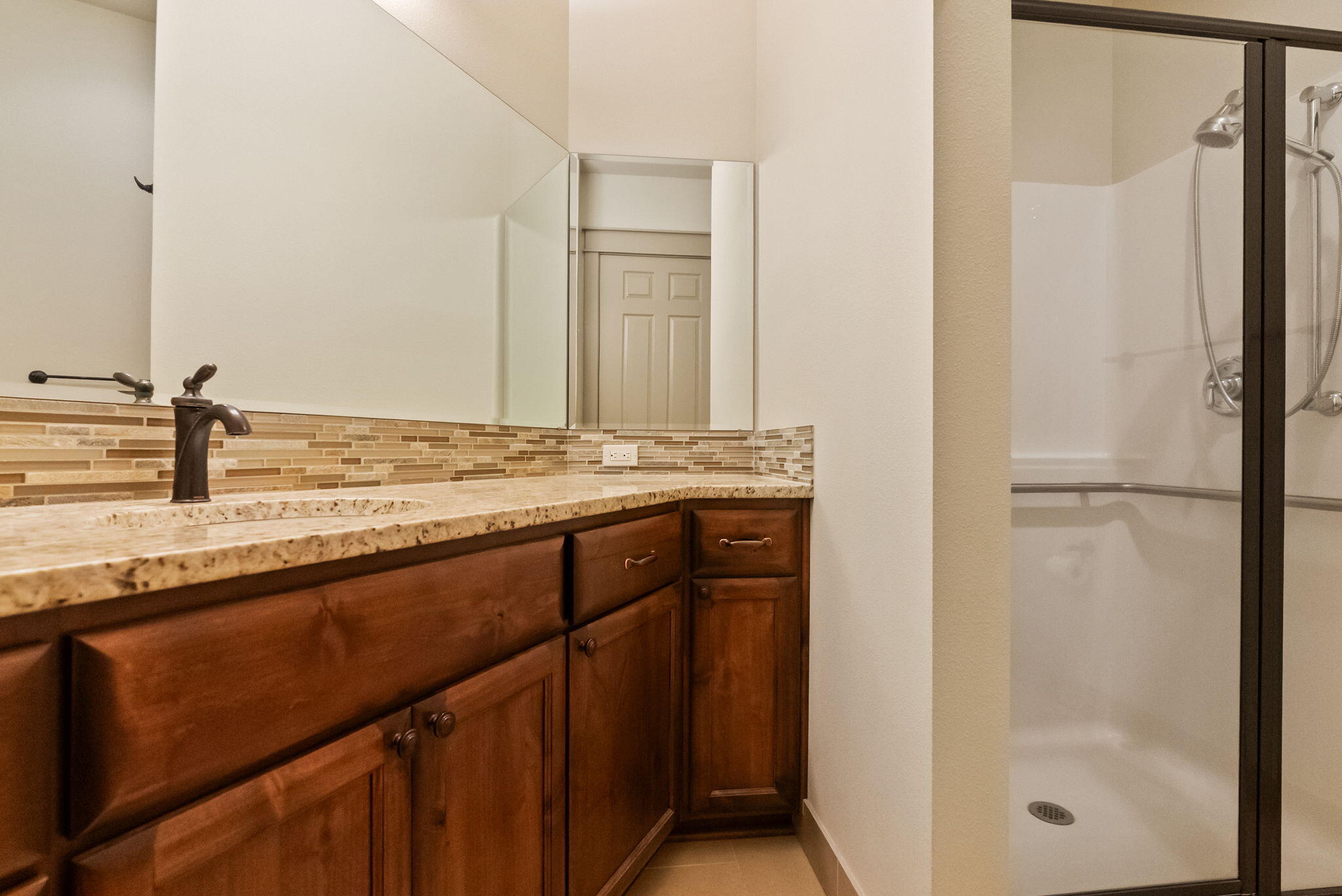 Bend, Oregon, 97702, United States, 3 Bedrooms Bedrooms, ,4 BathroomsBathrooms,Residential,Active,1952481