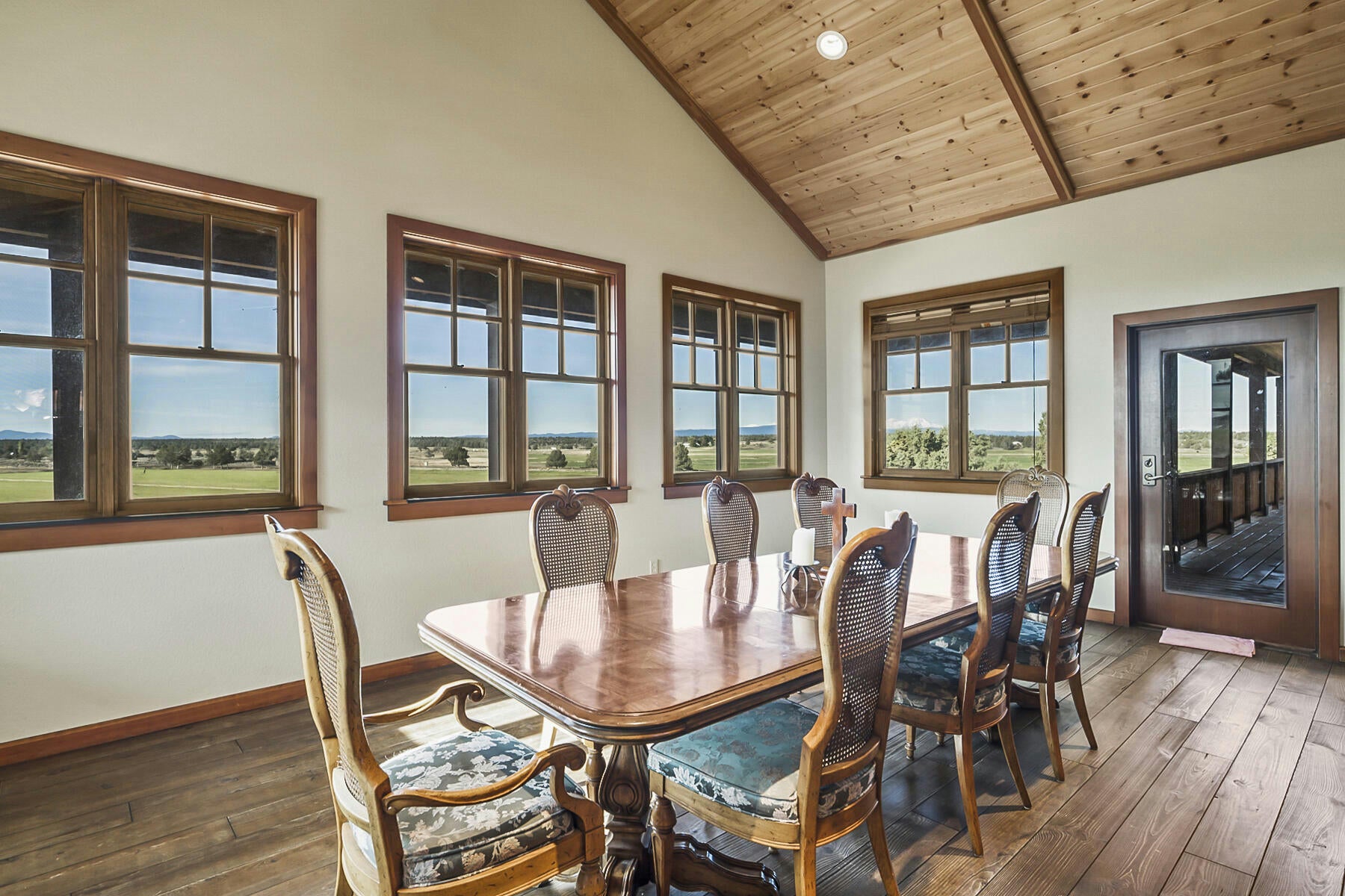 Powell Butte, Oregon, 97753, United States, 4 Bedrooms Bedrooms, ,4 BathroomsBathrooms,Residential,Active,1769979