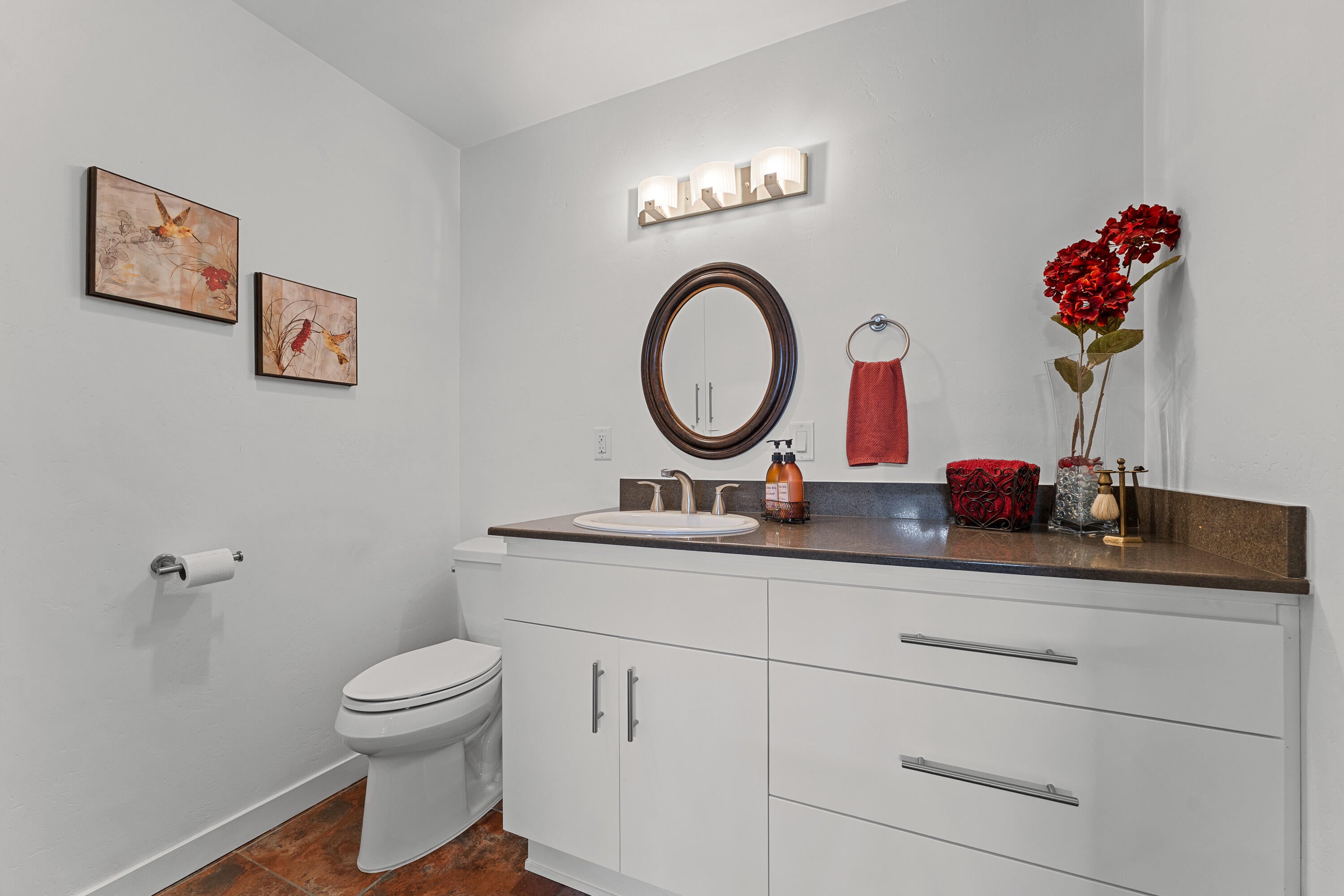 Central Point, Oregon, 97502, United States, 4 Bedrooms Bedrooms, ,4 BathroomsBathrooms,Residential,Active,2006836