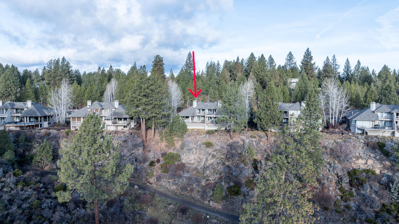 Bend, Oregon, 97702, United States, 4 Bedrooms Bedrooms, ,5 BathroomsBathrooms,Residential,Active,2007101