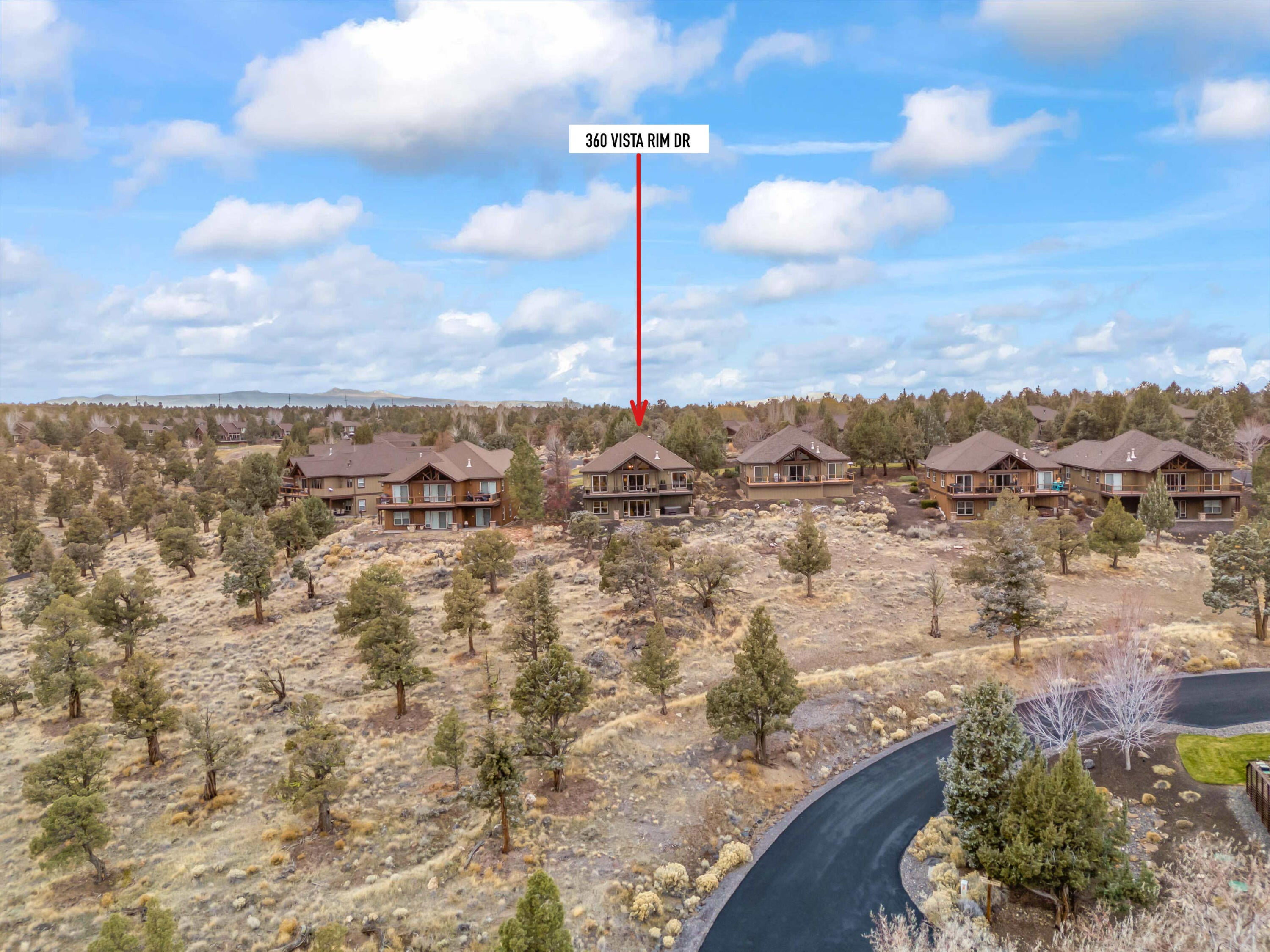 Redmond, Oregon, 97756, United States, 3 Bedrooms Bedrooms, ,4 BathroomsBathrooms,Residential,Active,2002359