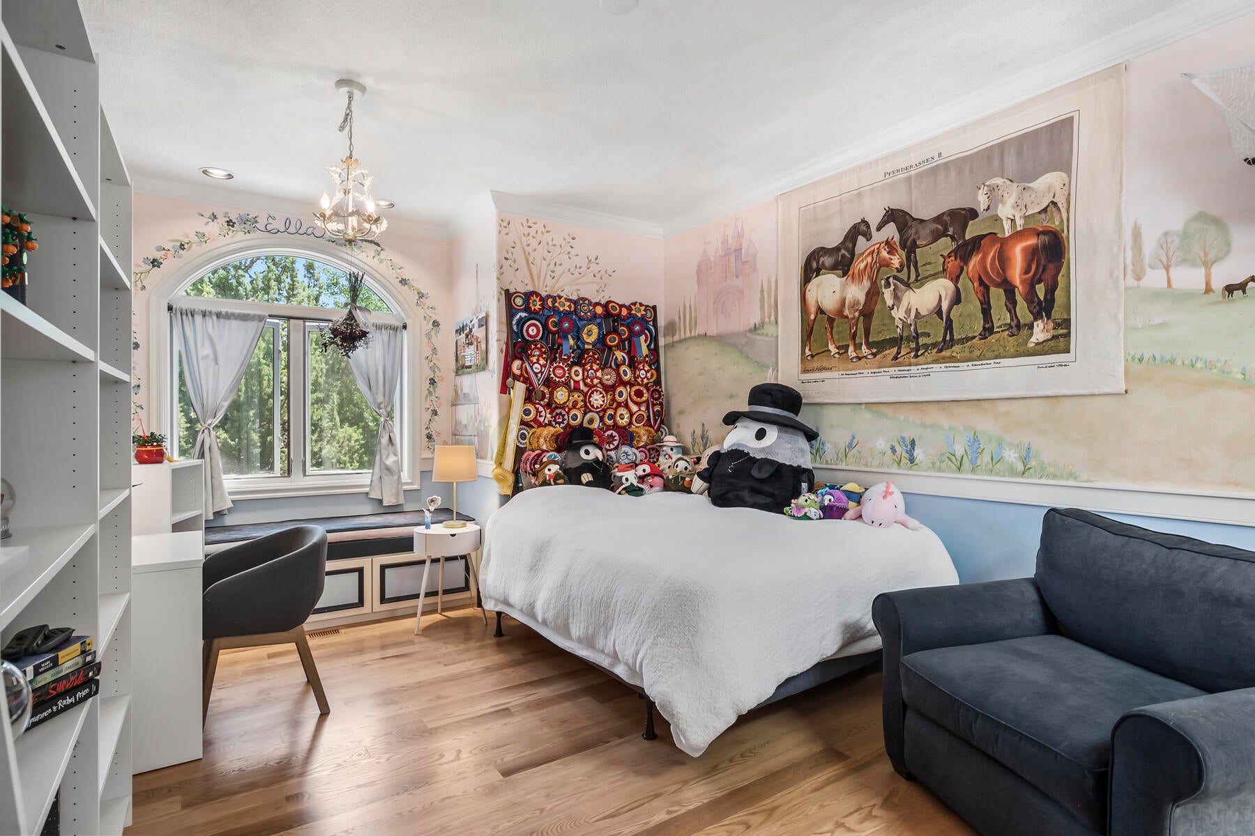 Bend, Oregon, 97702, United States, ,6 BathroomsBathrooms,Residential,Active,1726978