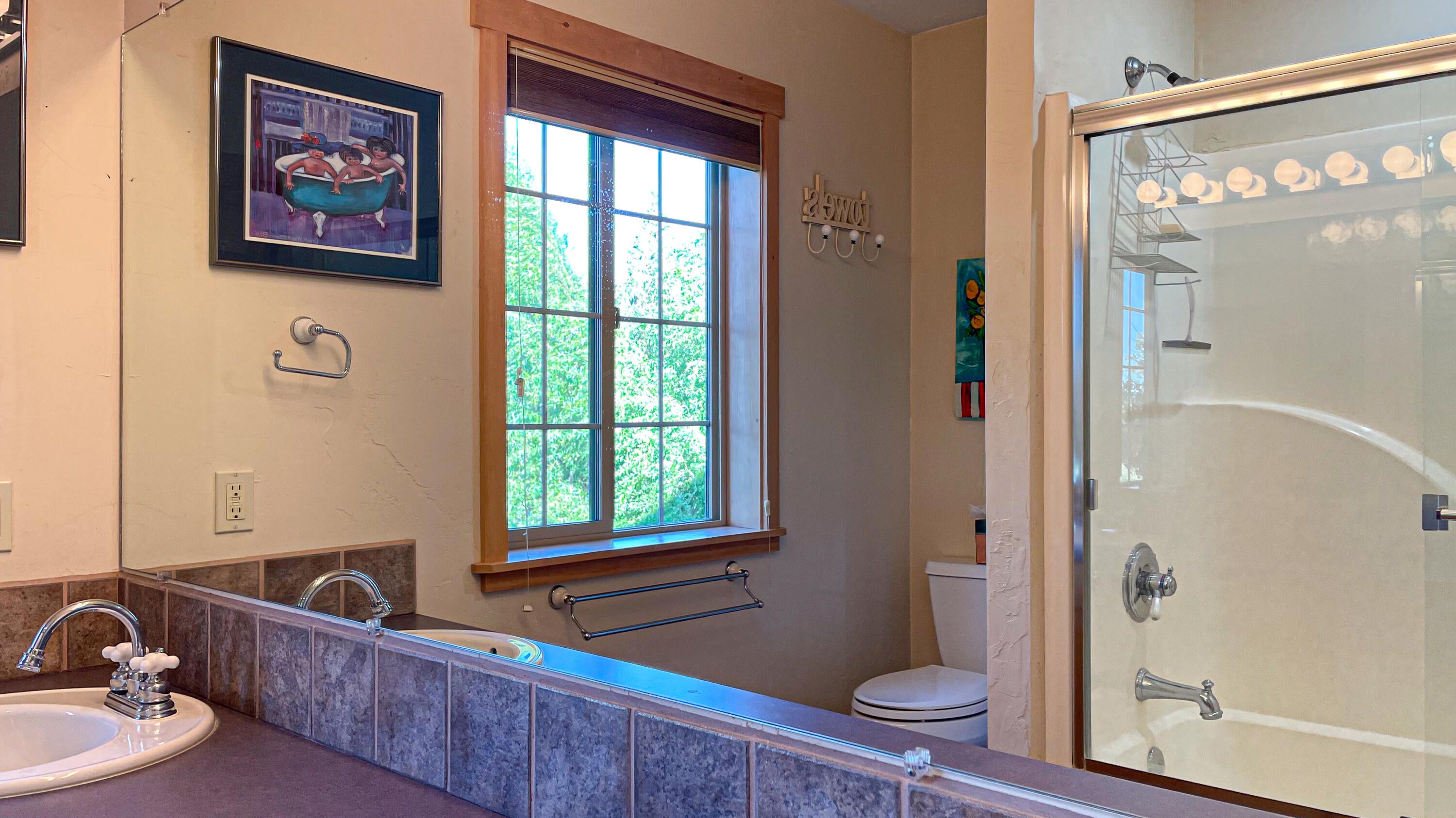 Powell Butte, Oregon, 97753, United States, ,3 BathroomsBathrooms,Residential,Active,1769369