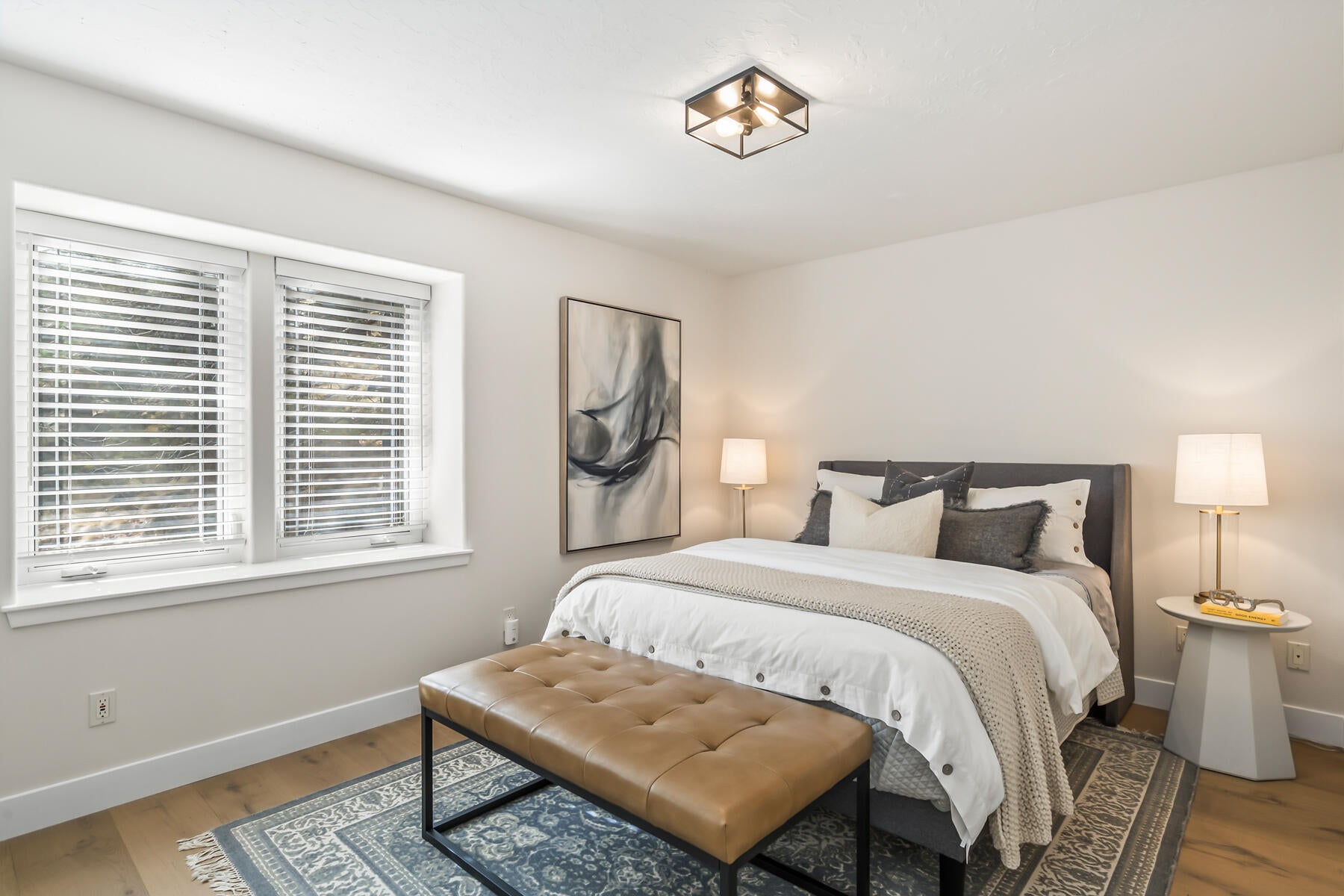 Bend, Oregon, 97703, United States, 5 Bedrooms Bedrooms, ,3 BathroomsBathrooms,Residential,Active,1972188