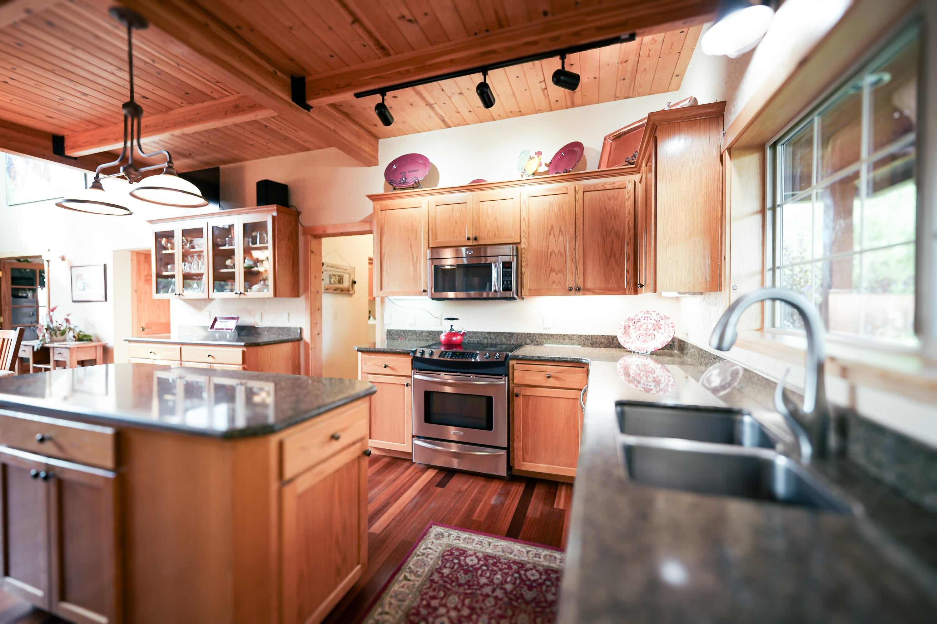 Powell Butte, Oregon, 97753, United States, ,3 BathroomsBathrooms,Residential,Active,1769369