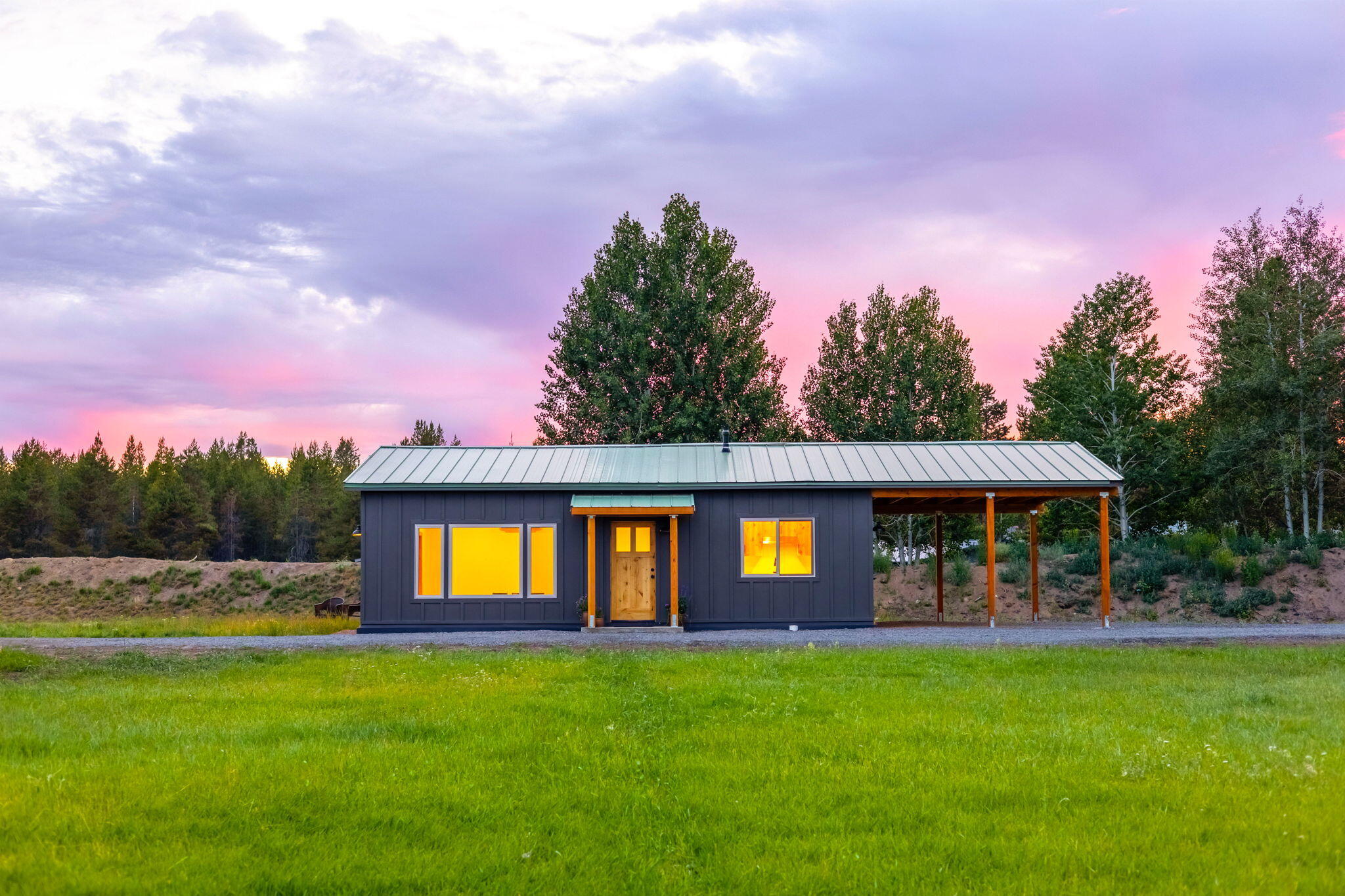 Bend, Oregon, 97707, United States, 3 Bedrooms Bedrooms, ,3 BathroomsBathrooms,Residential,Active,1880197