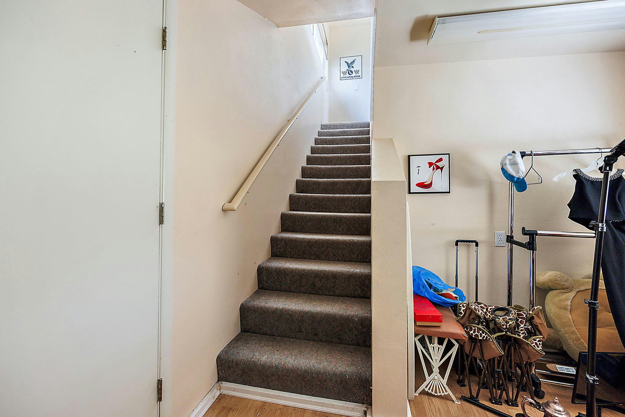 Ashland, Oregon, 97520, United States, 4 Bedrooms Bedrooms, ,4 BathroomsBathrooms,Residential,Active,1741601