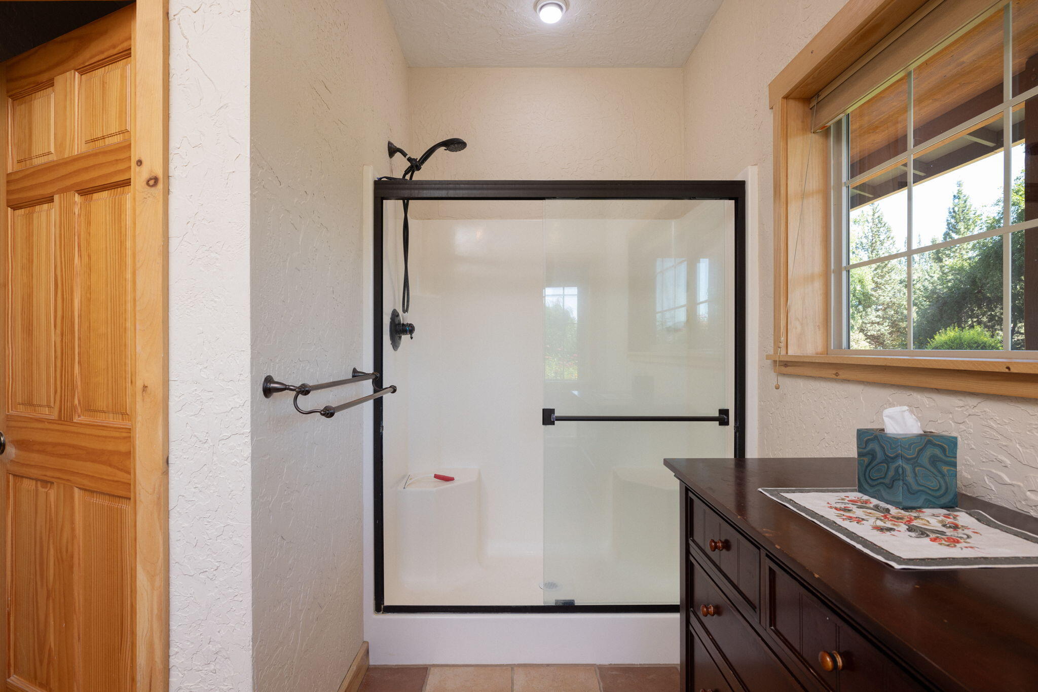 Powell Butte, Oregon, 97753, United States, ,3 BathroomsBathrooms,Residential,Active,1769369