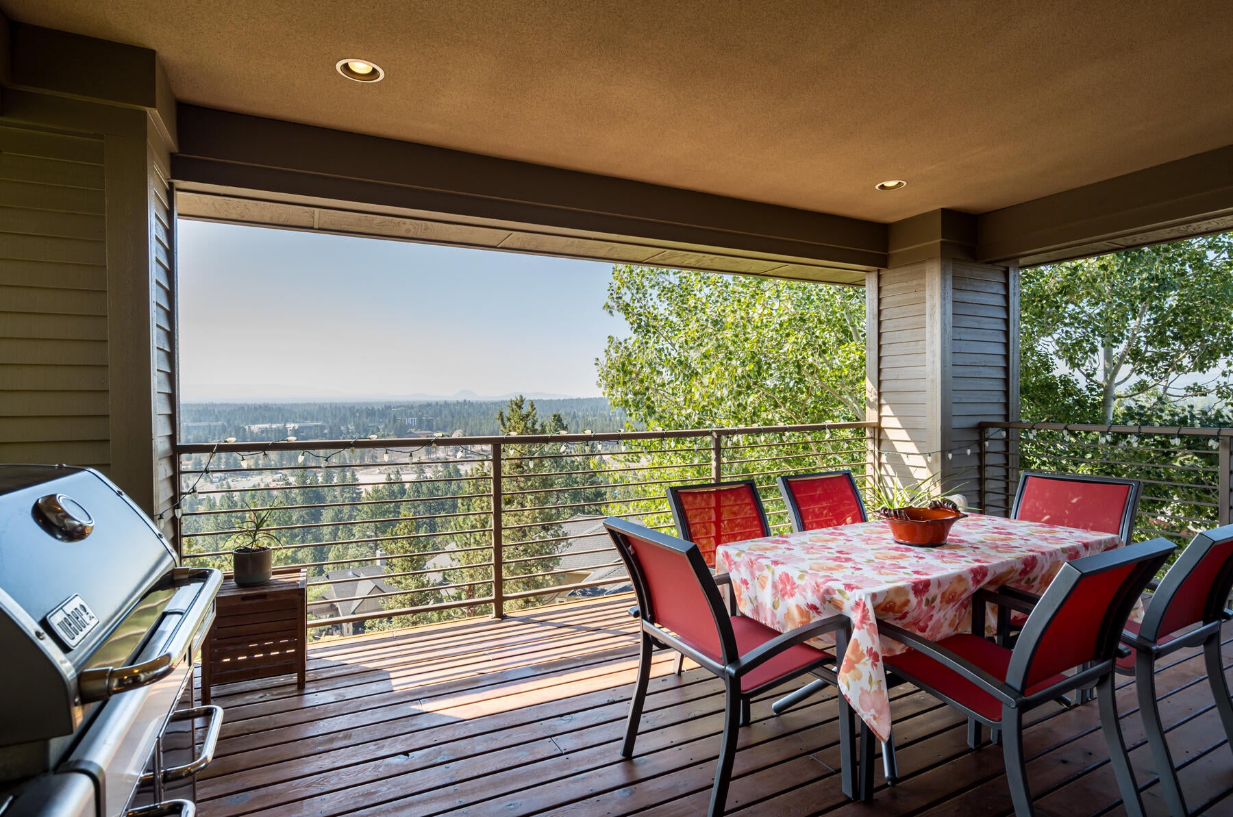 Bend, Oregon, 97702, United States, 3 Bedrooms Bedrooms, ,3 BathroomsBathrooms,Residential,Active,1936452