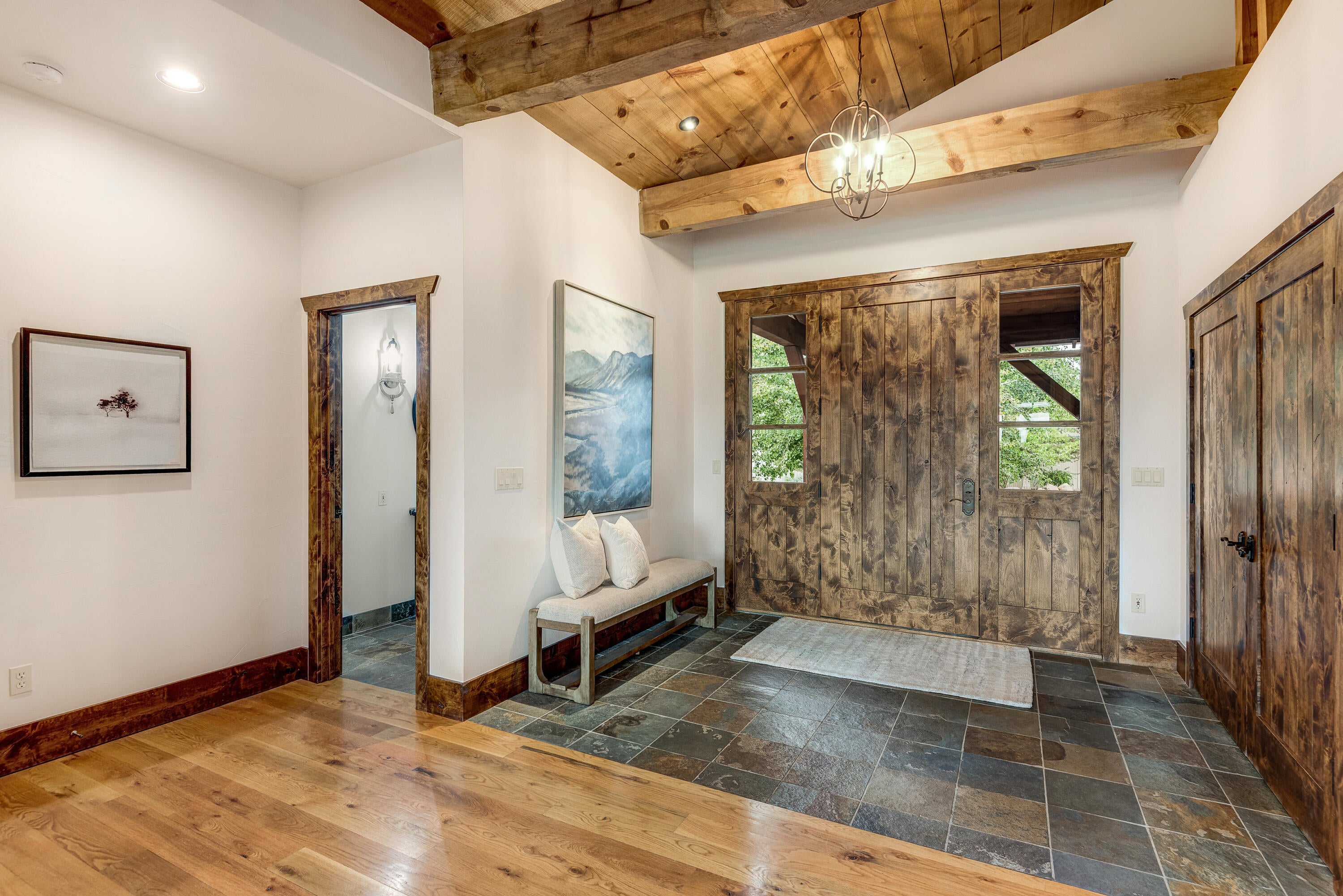 Bend, Oregon, 97703, United States, 3 Bedrooms Bedrooms, ,3 BathroomsBathrooms,Residential,Active,1953693