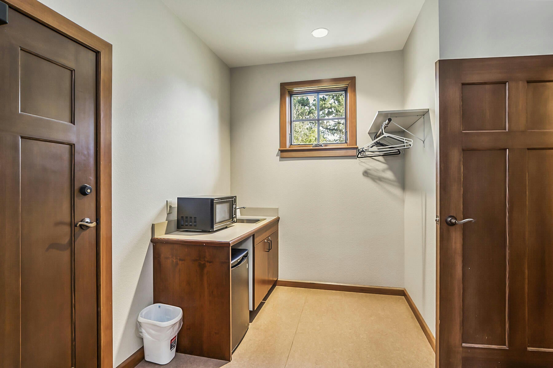 Powell Butte, Oregon, 97753, United States, 4 Bedrooms Bedrooms, ,4 BathroomsBathrooms,Residential,Active,1769979