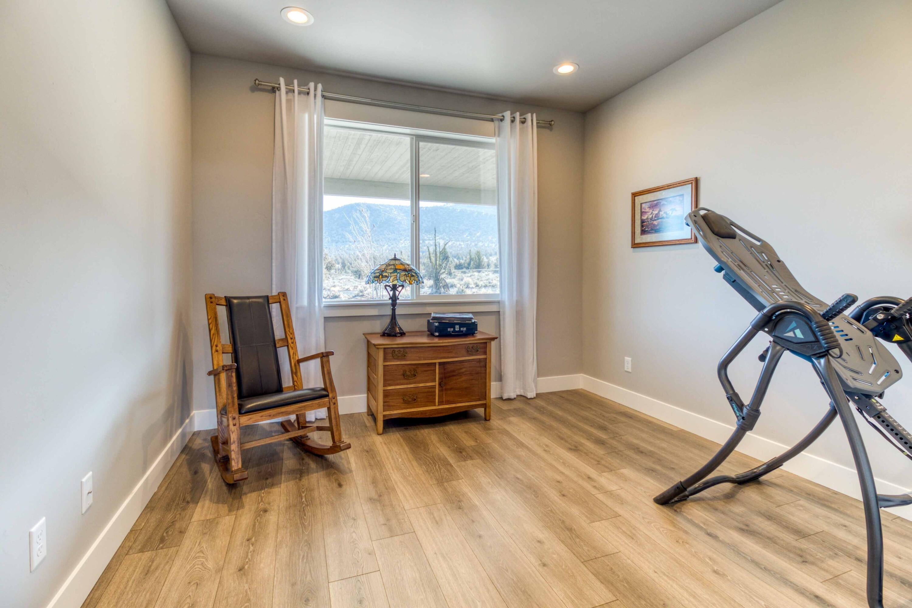 Powell Butte, Oregon, 97753, United States, 4 Bedrooms Bedrooms, ,3 BathroomsBathrooms,Residential,Active,1908146