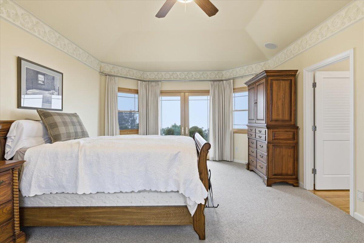 Grants Pass, Oregon, 97527, United States, 3 Bedrooms Bedrooms, ,3 BathroomsBathrooms,Residential,Active,1990612