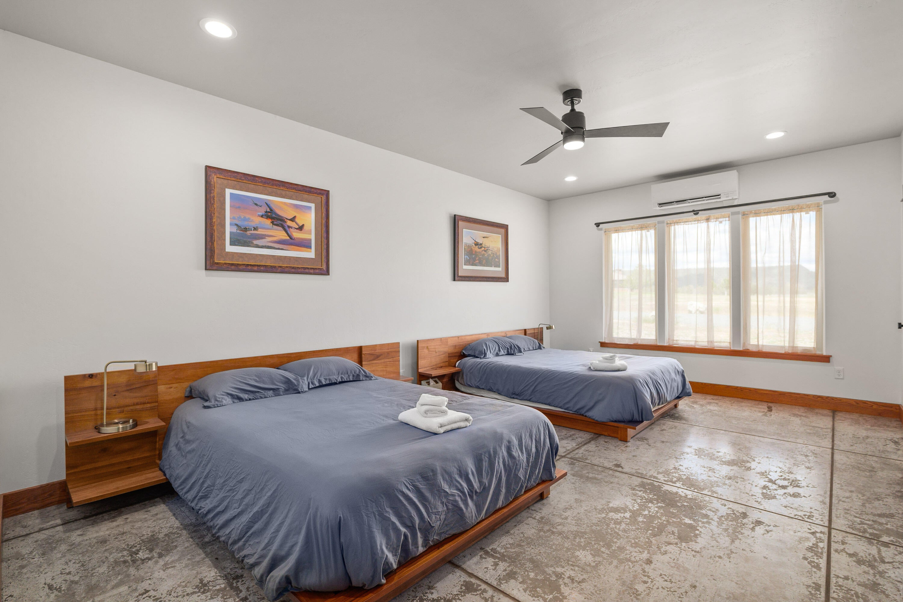 Bonanza, Oregon, 97623, United States, 3 Bedrooms Bedrooms, ,4 BathroomsBathrooms,Residential,Active,1876681