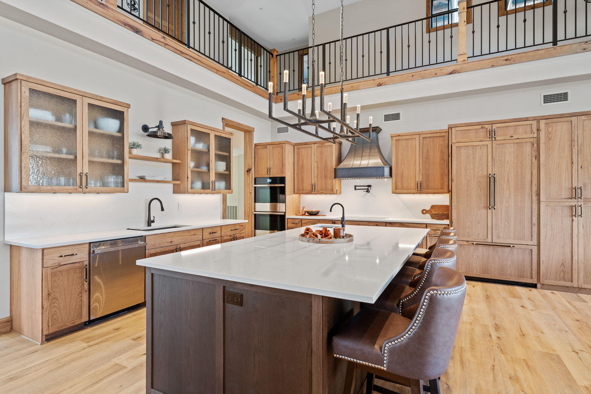 Terrebonne, Oregon, 97760, United States, 5 Bedrooms Bedrooms, ,5 BathroomsBathrooms,Residential,Active,1747251