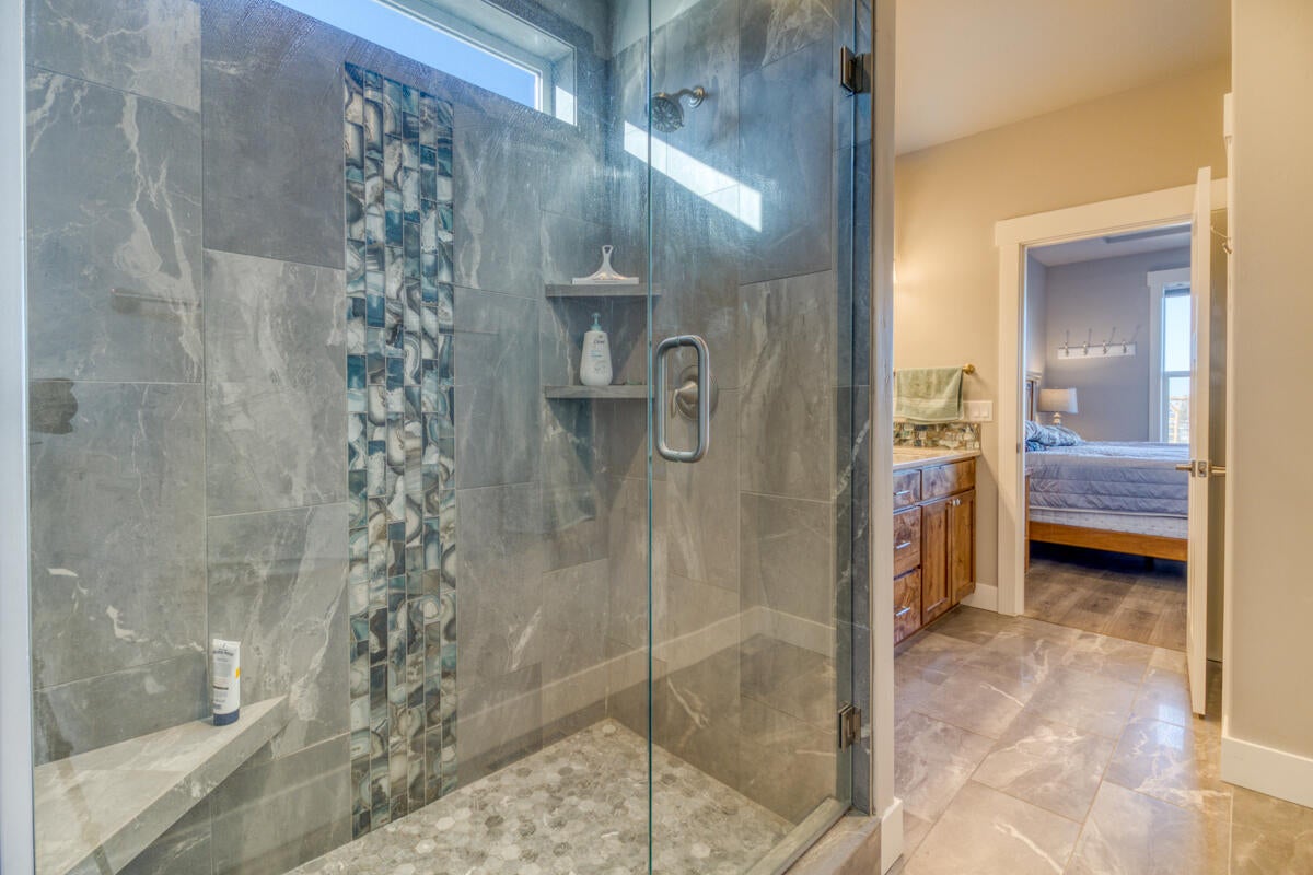 Powell Butte, Oregon, 97753, United States, 4 Bedrooms Bedrooms, ,3 BathroomsBathrooms,Residential,Active,1908146