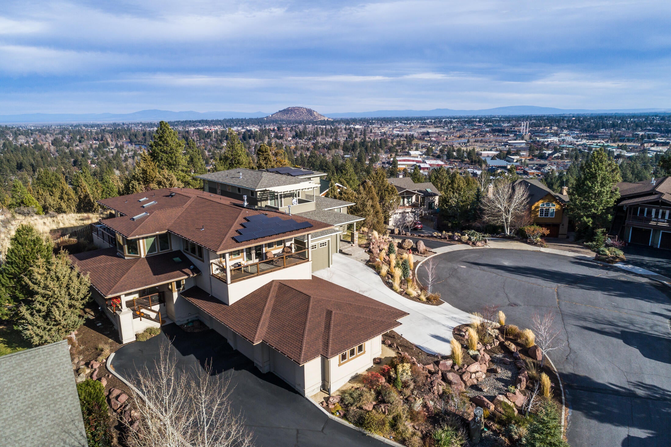 Bend, Oregon, 97702, United States, 3 Bedrooms Bedrooms, ,4 BathroomsBathrooms,Residential,Active,1929788 Bend, Oregon, 97702, United States, 3 Bedrooms Bedrooms, ,4 BathroomsBathrooms,Residential,Active,1929788